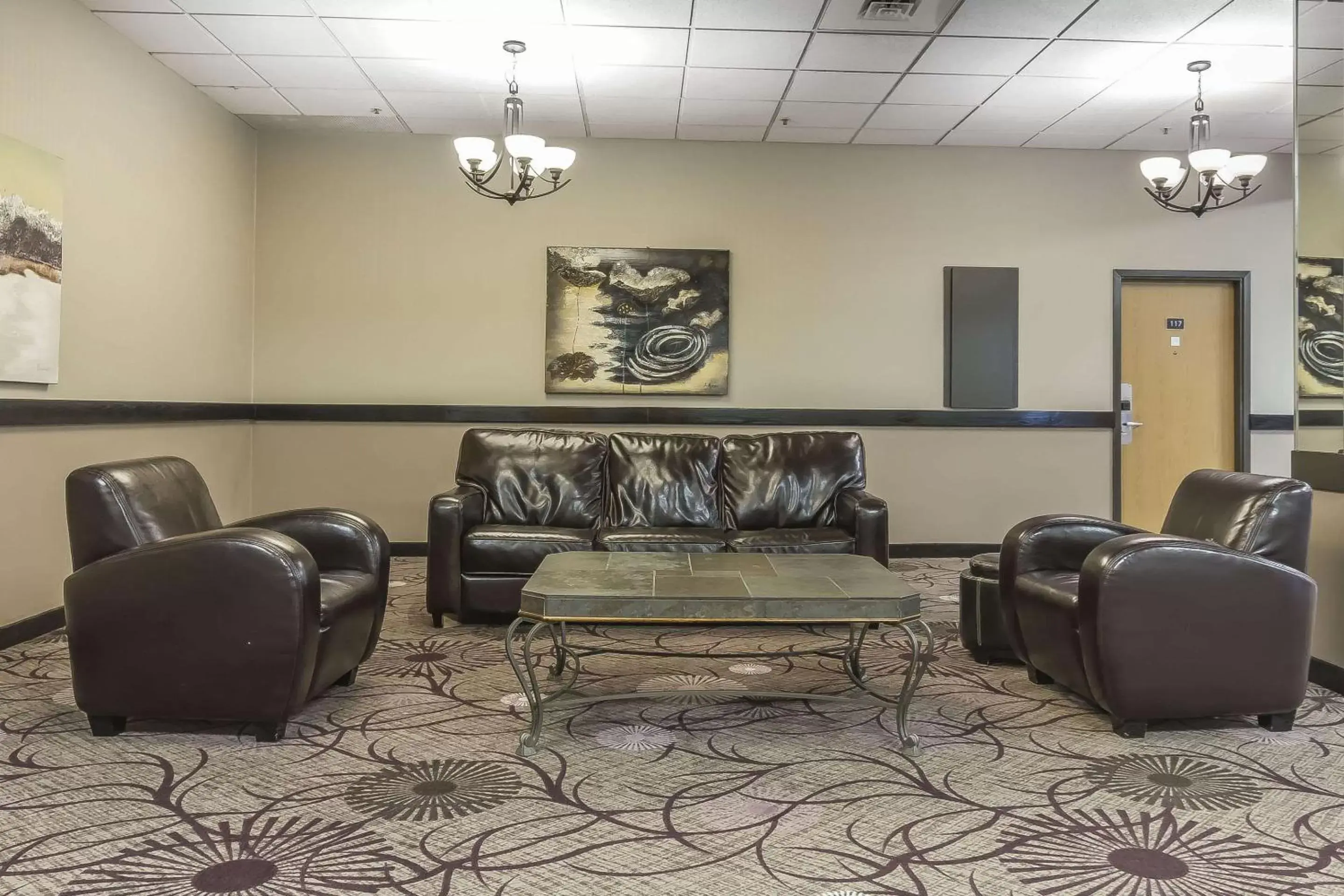 Lobby or reception, Lobby/Reception in Quality Inn & Suites Saskatoon