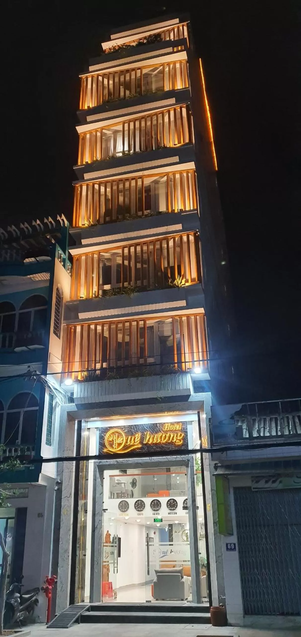 Property building in QUE HUONG HOTEL