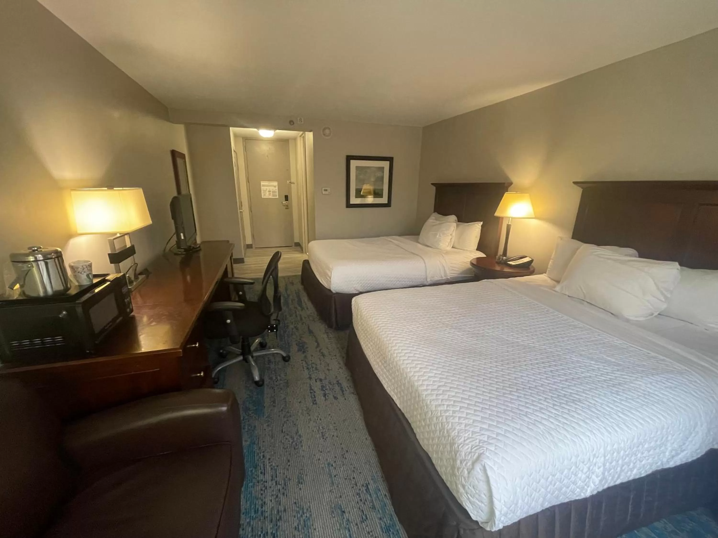 Photo of the whole room, Bed in Ramada by Wyndham Cleveland Independence