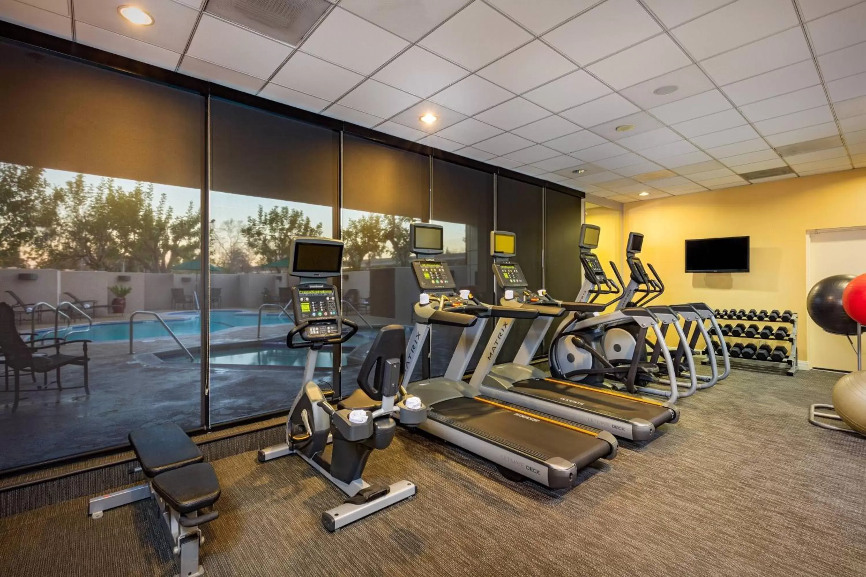 Fitness centre/facilities, Fitness Center/Facilities in Courtyard by Marriott Los Angeles Pasadena/Monrovia