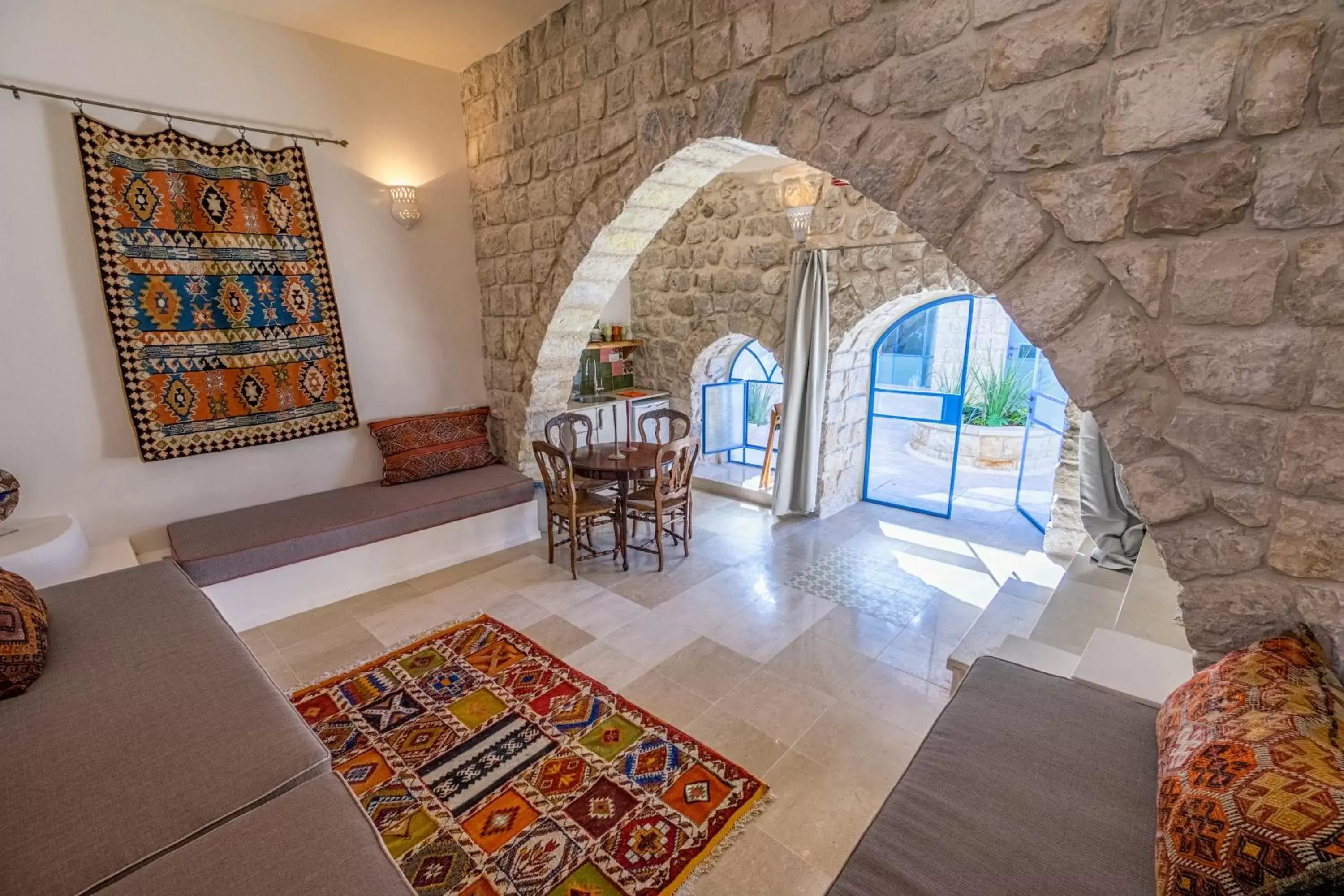 Living room in The Way Inn - Boutique Suites Living room in The Way Inn - Boutique Suites