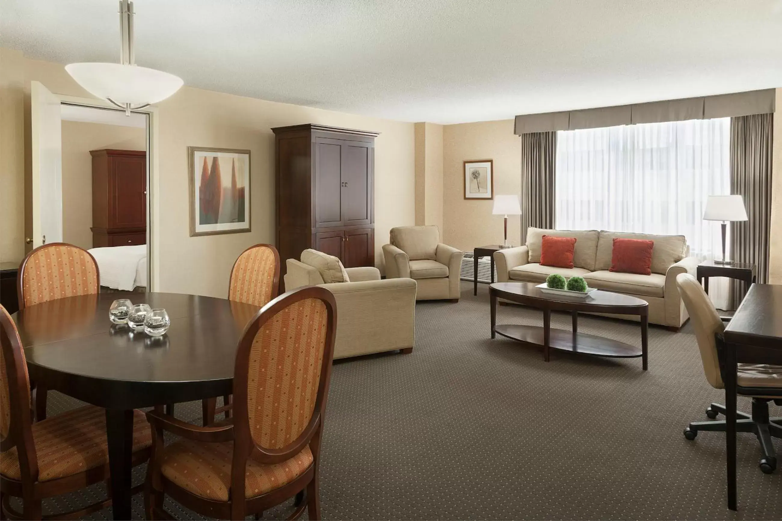 Living room, Seating Area in Hotel Halifax