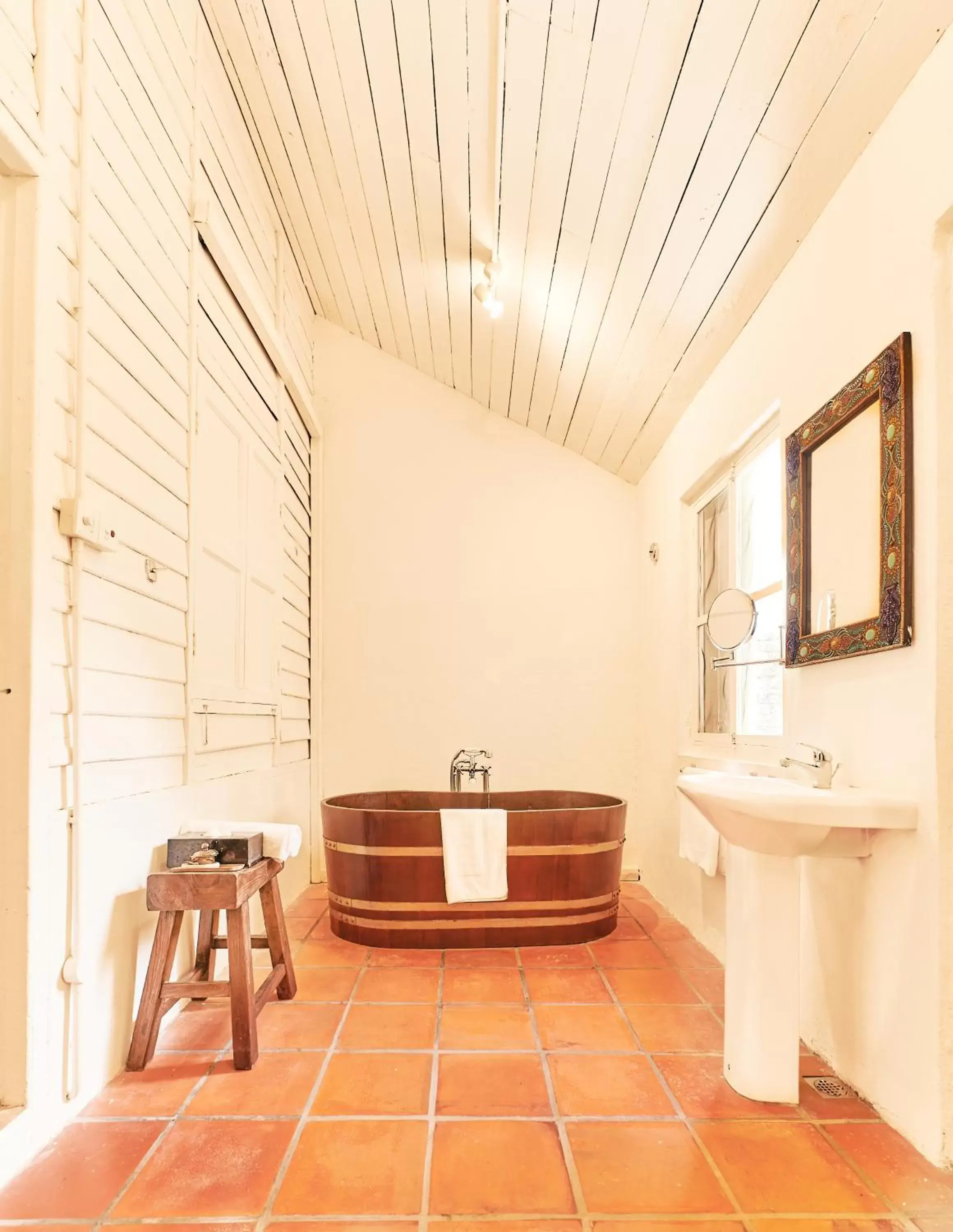 Bath, Bathroom in Temple Tree Resort