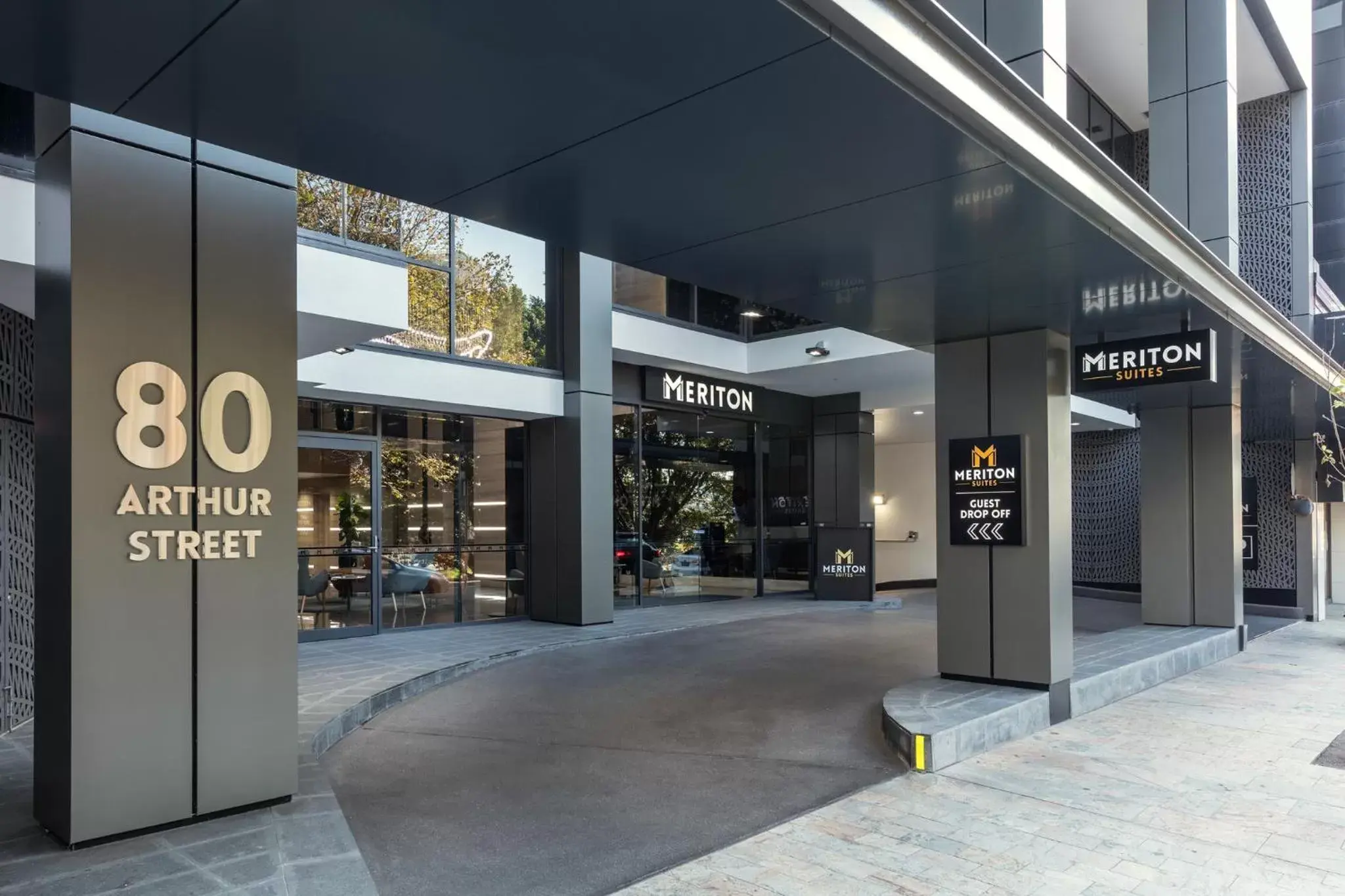 Facade/entrance in Meriton Suites North Sydney