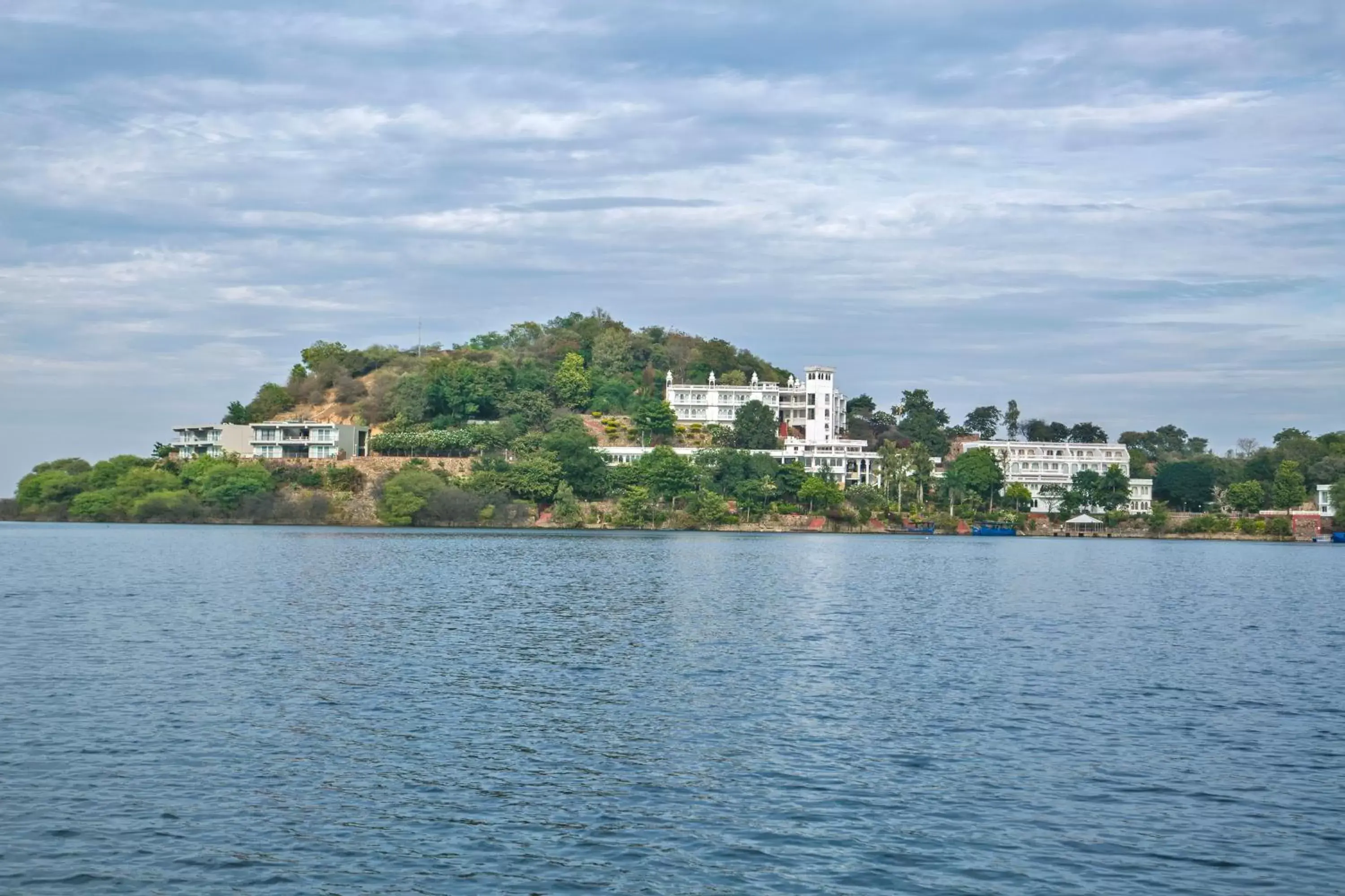 Facade/entrance in Jaisamand Island Resort Facade/entrance in Jaisamand Island Resort
