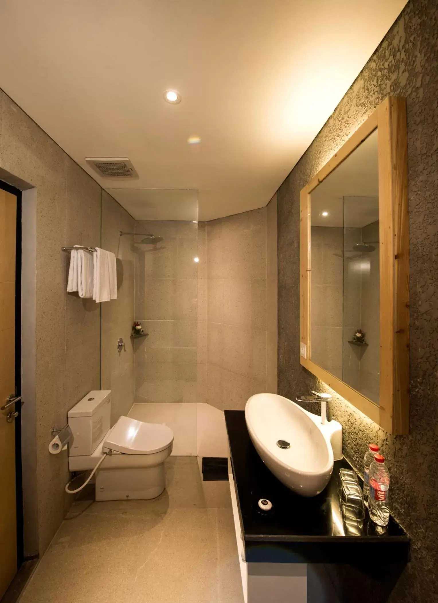 Bathroom in Ayaartta Hotel Malioboro
