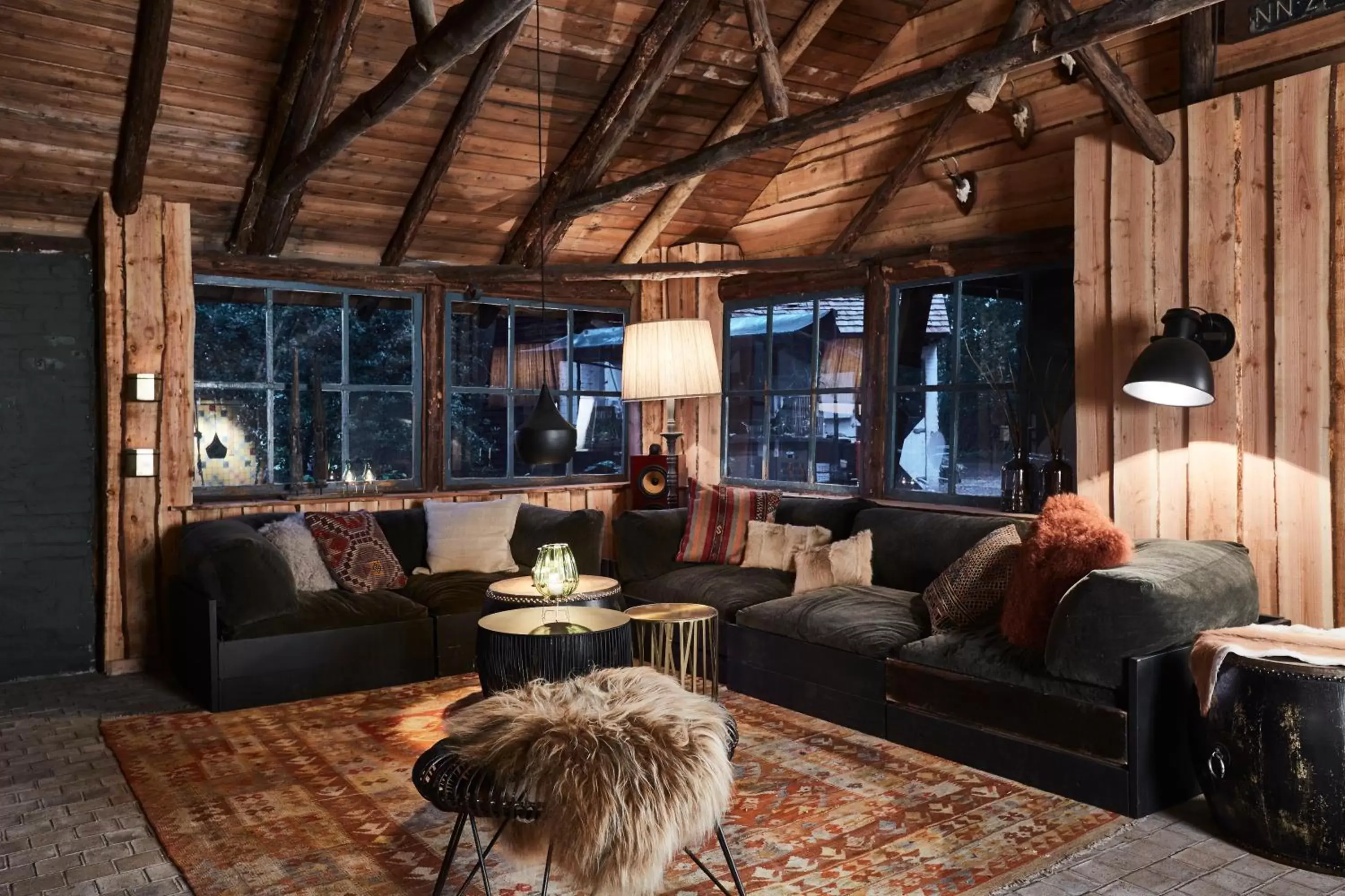 Living room, Seating Area in Van der Valk Hotel Apeldoorn - de Cantharel