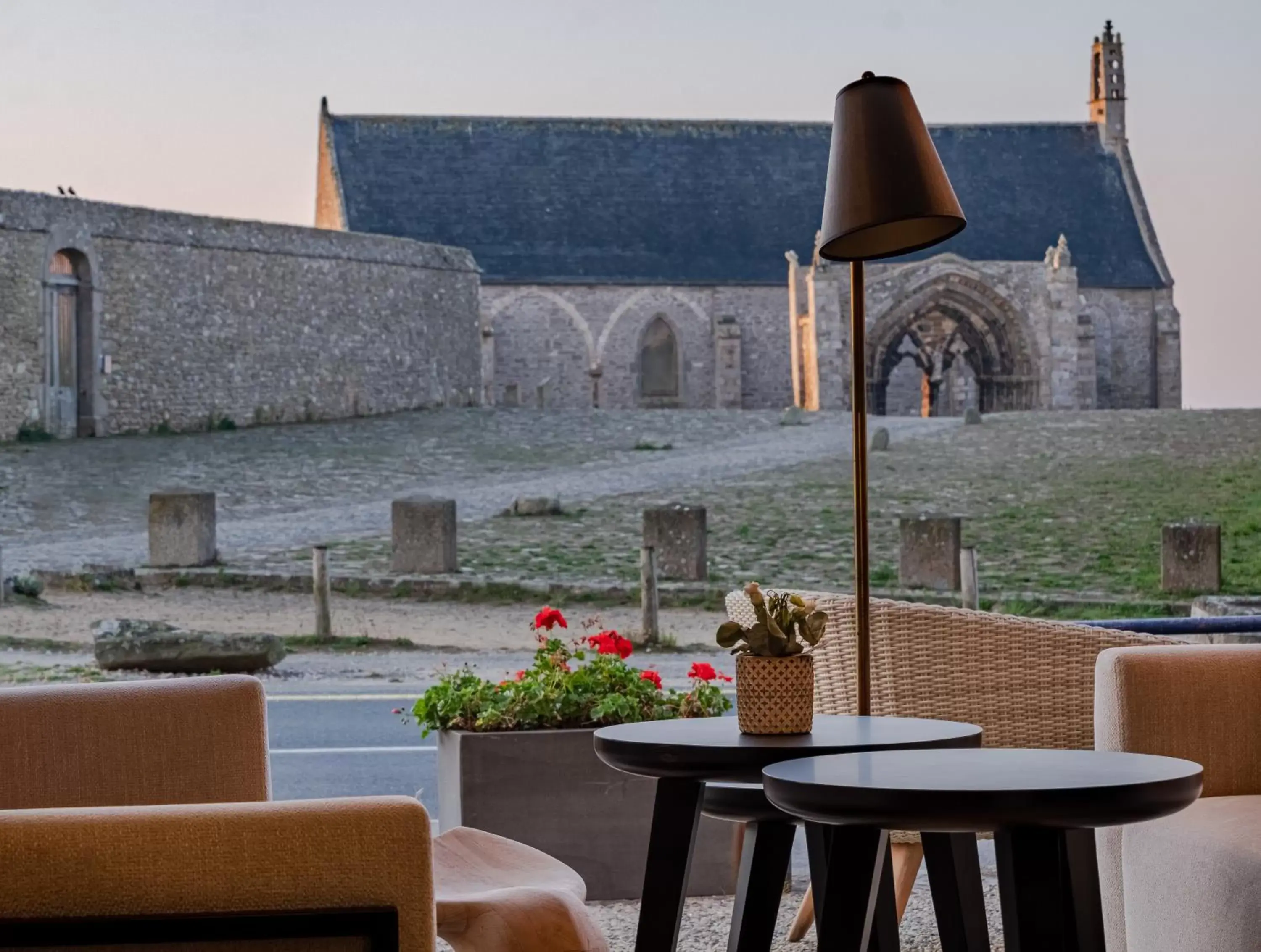 Balcony/Terrace in Hostellerie de la Pointe Saint-Mathieu - SPA & Restaurant