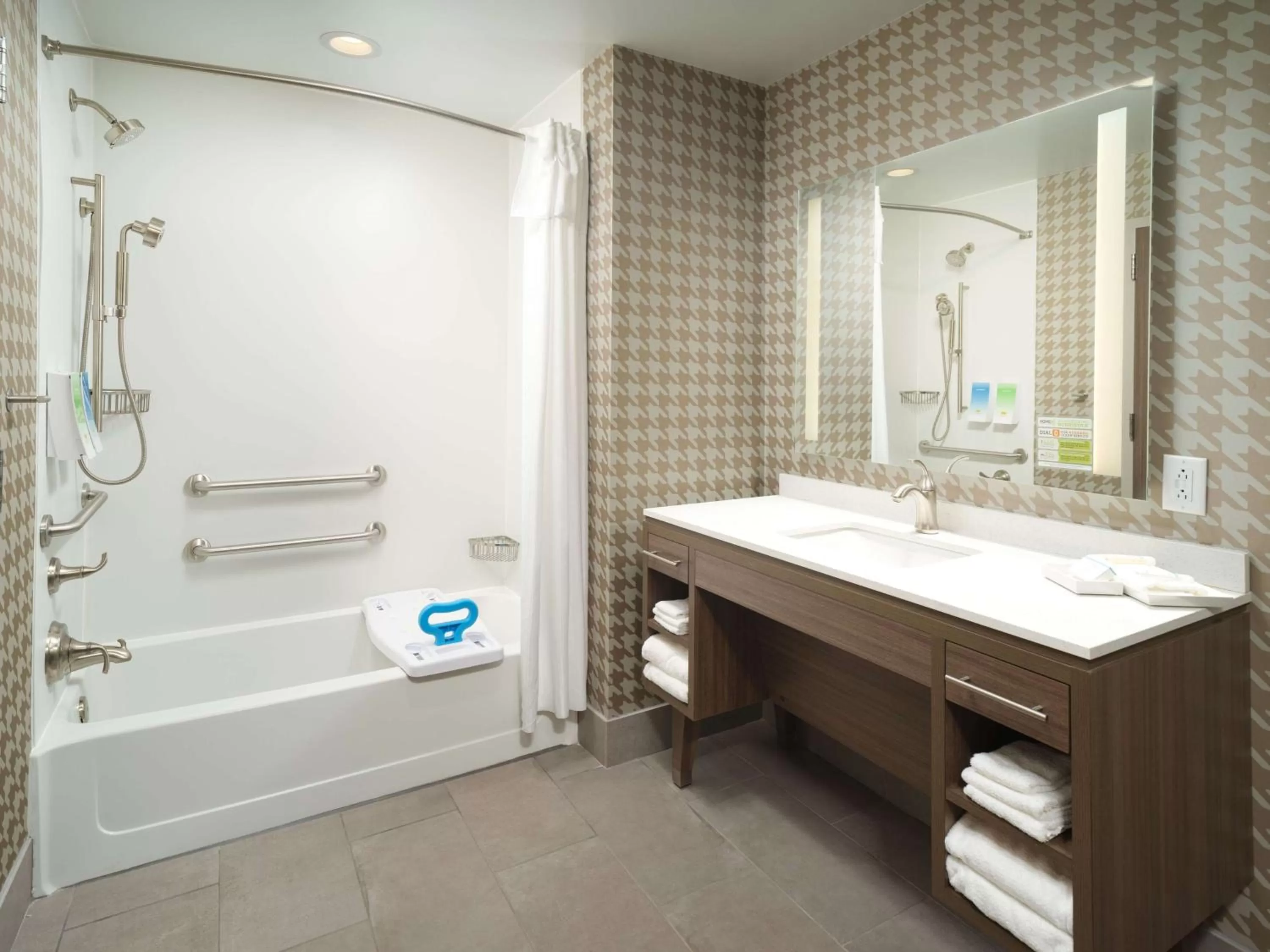 Bathroom in Home2 Suites By Hilton Chattanooga Hamilton Place