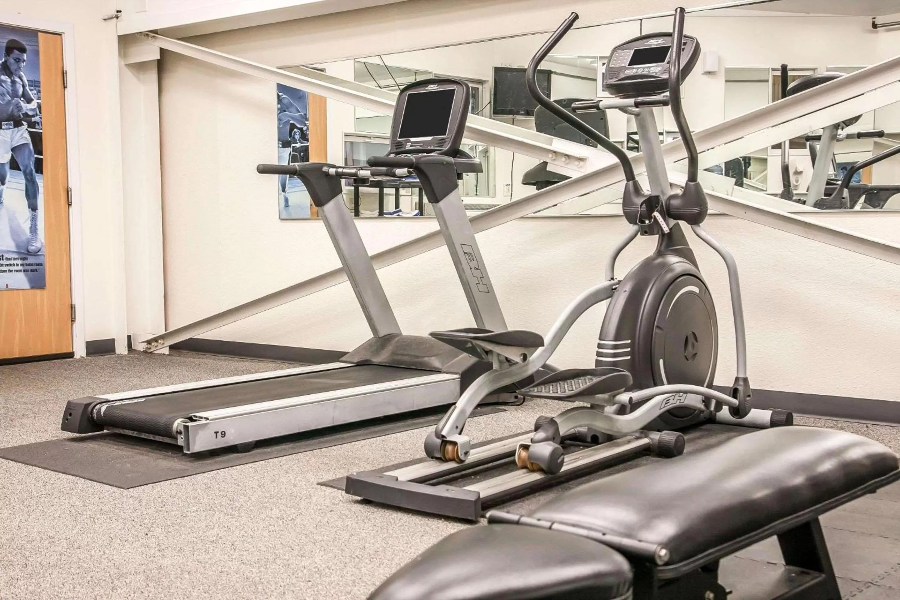 Fitness centre/facilities in Sleep Inn & Suites Conference Center and Water Park