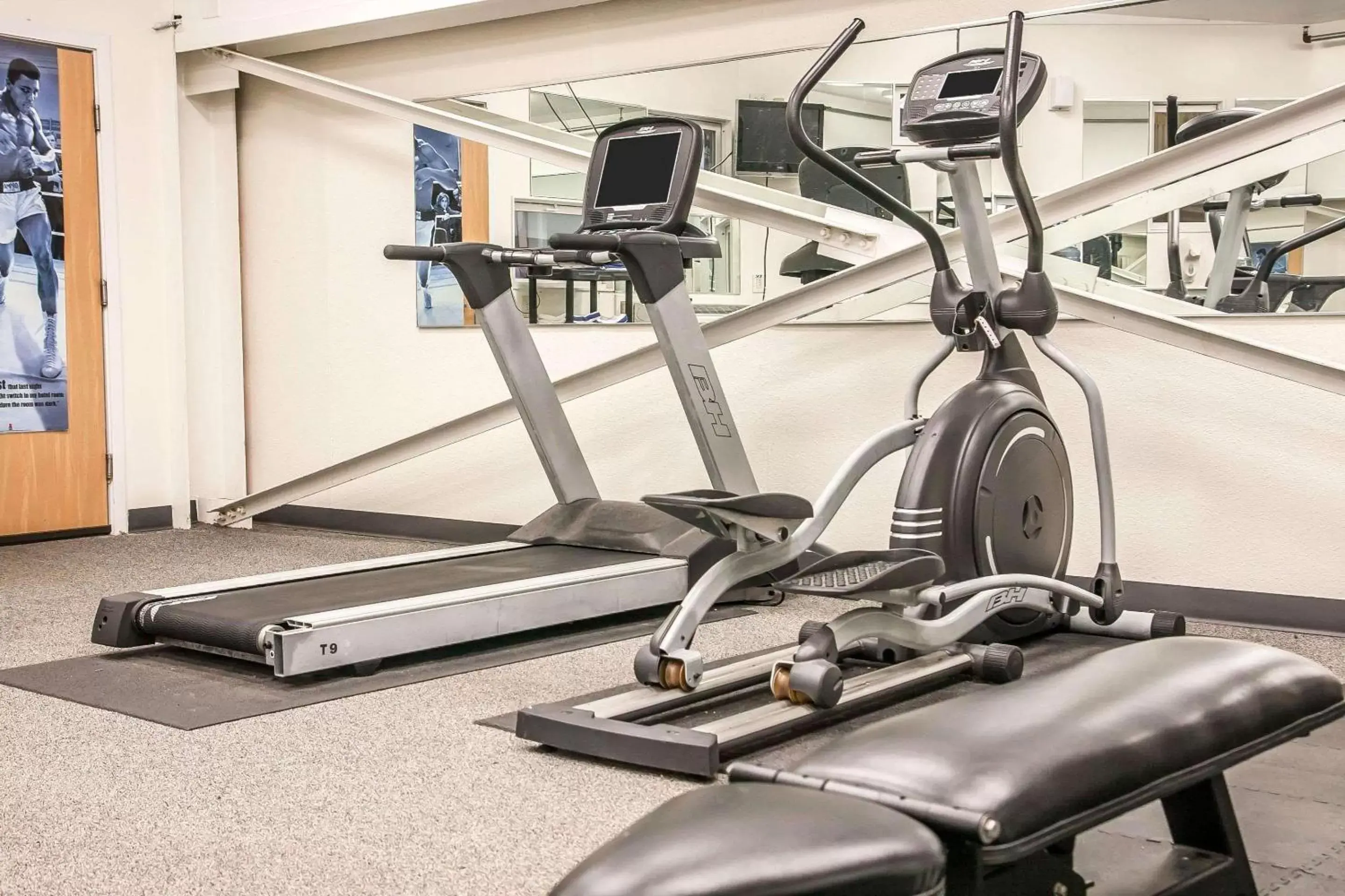 Fitness centre/facilities, Fitness Center/Facilities in Sleep Inn & Suites Conference Center and Water Park