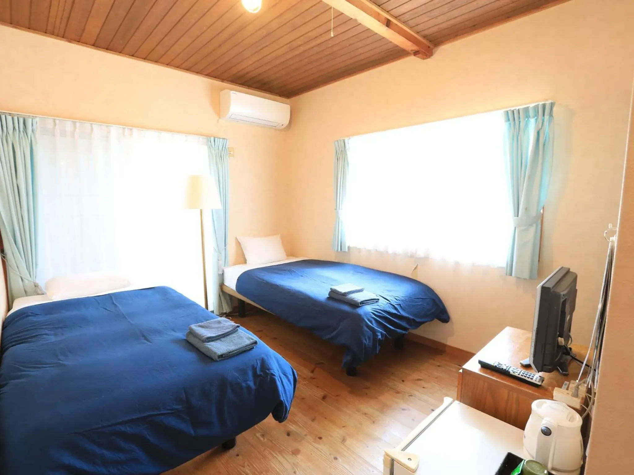 Photo of the whole room, Bed in Pension Sea Friend