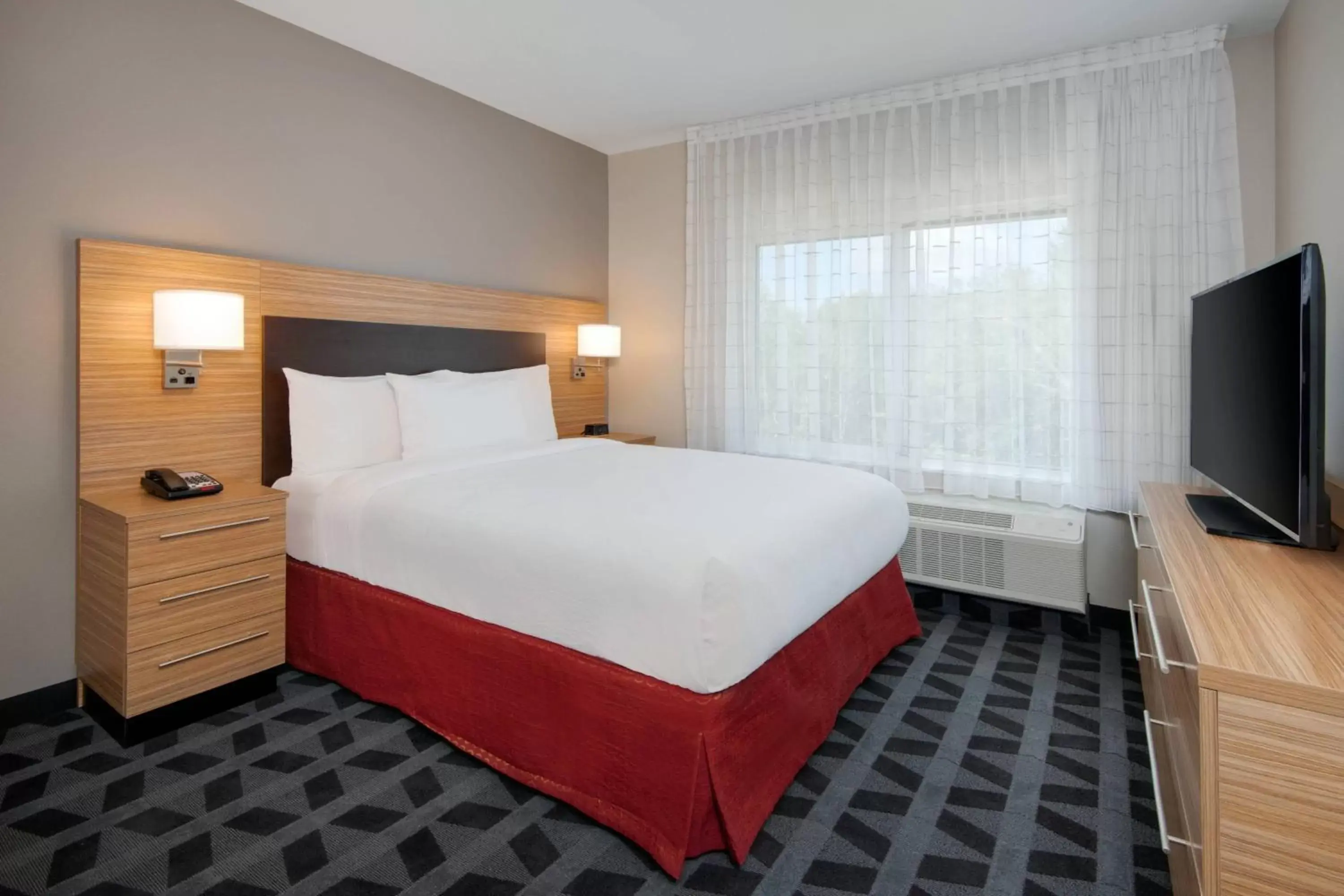 Photo of the whole room, Bed in TownePlace Suites by Marriott Niceville Eglin AFB Area