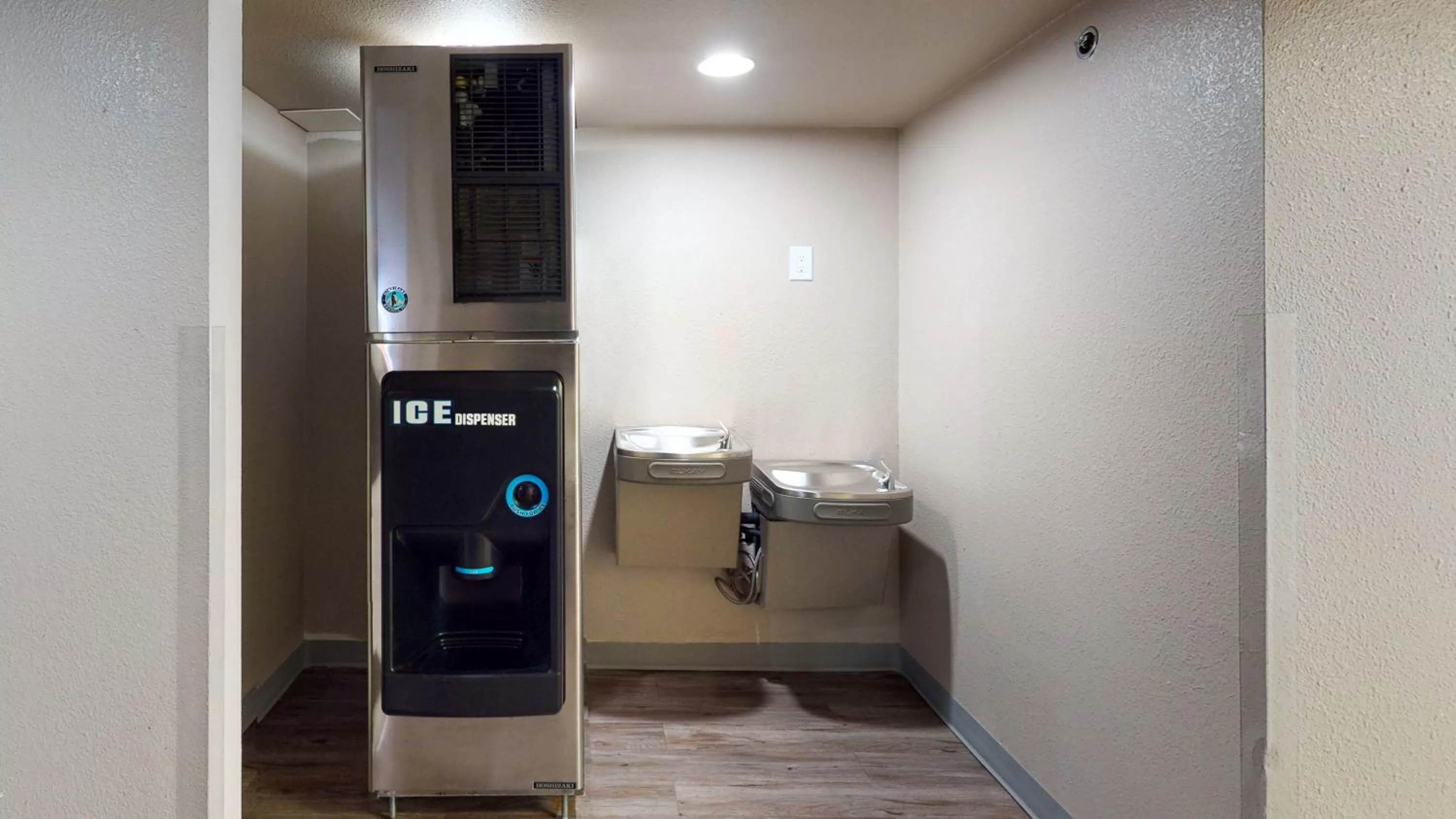 Drinks in voco College Station Aggieland by IHG