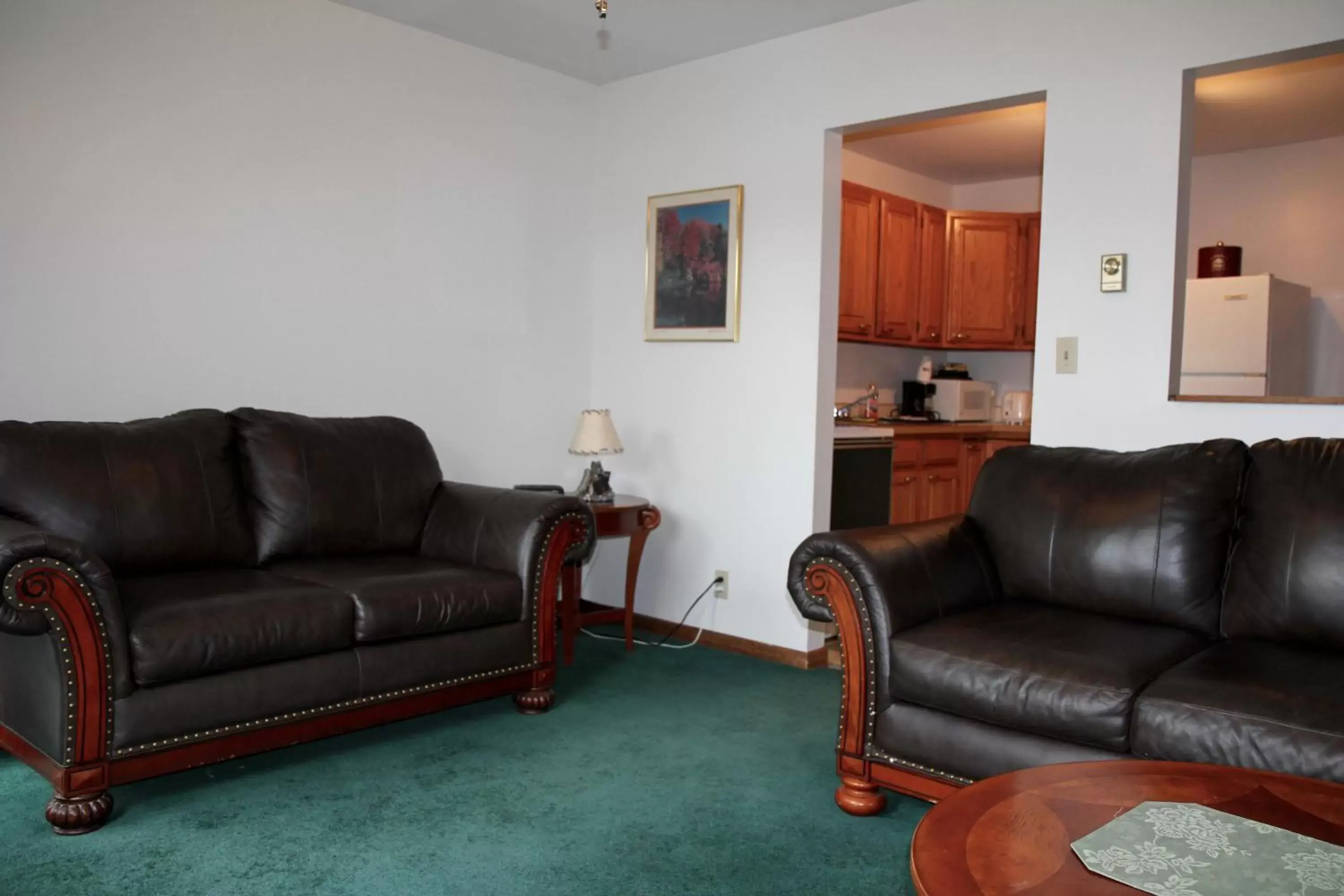 Living room, Seating Area in Sara Placid Inn & Suites