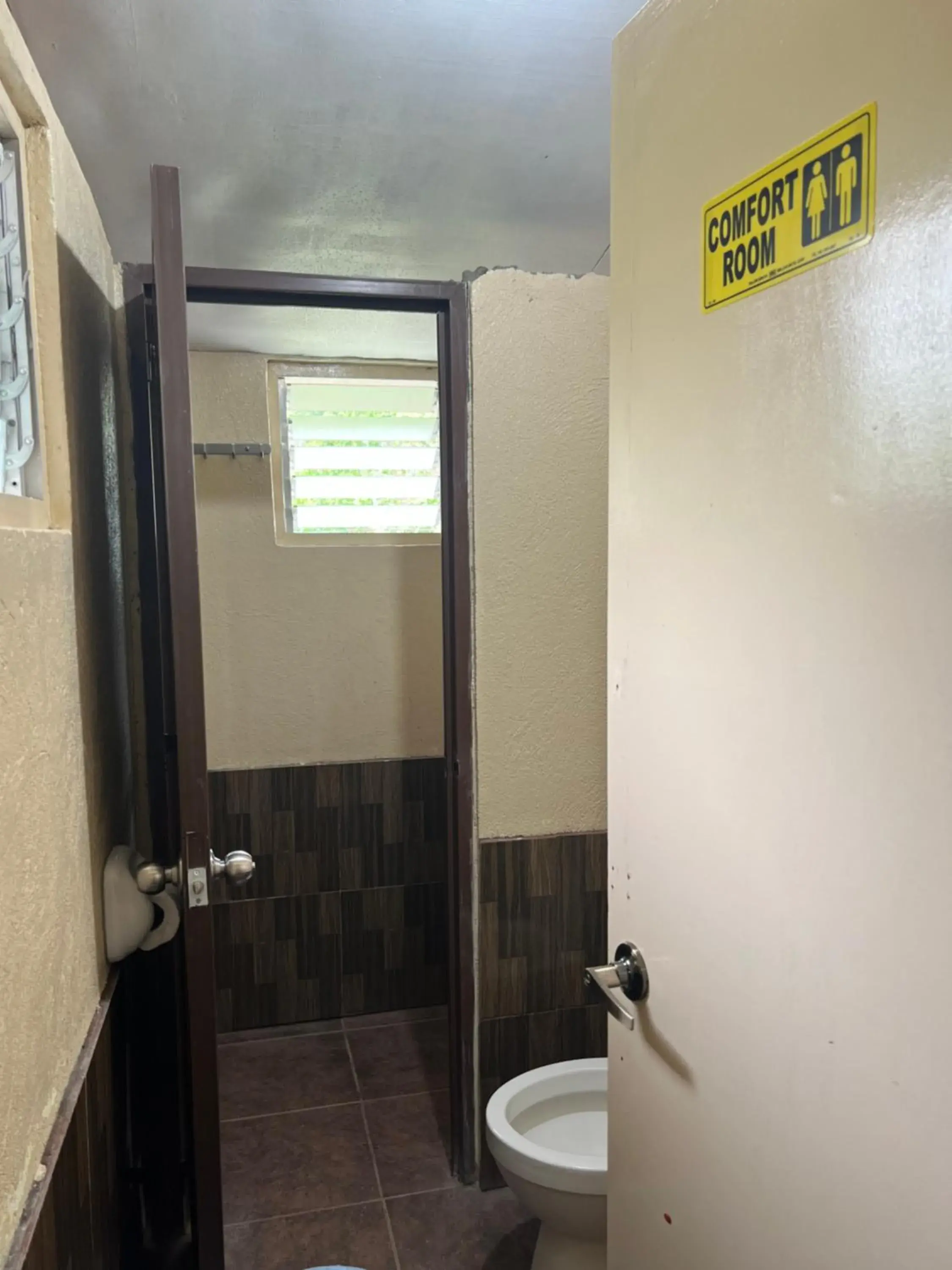 Bathroom in Gratum Beach Resort