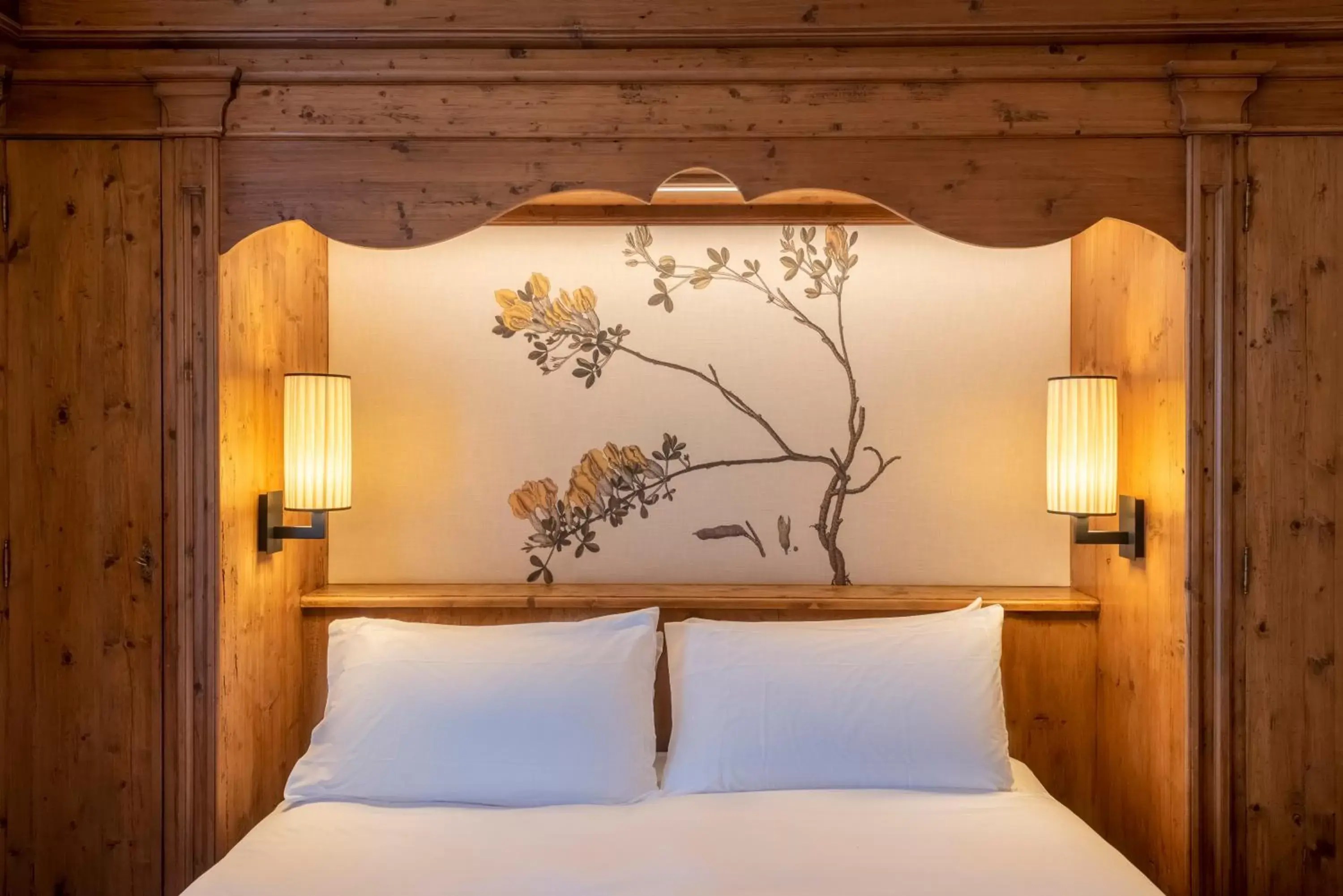 Bed in Faloria Mountain Spa Resort