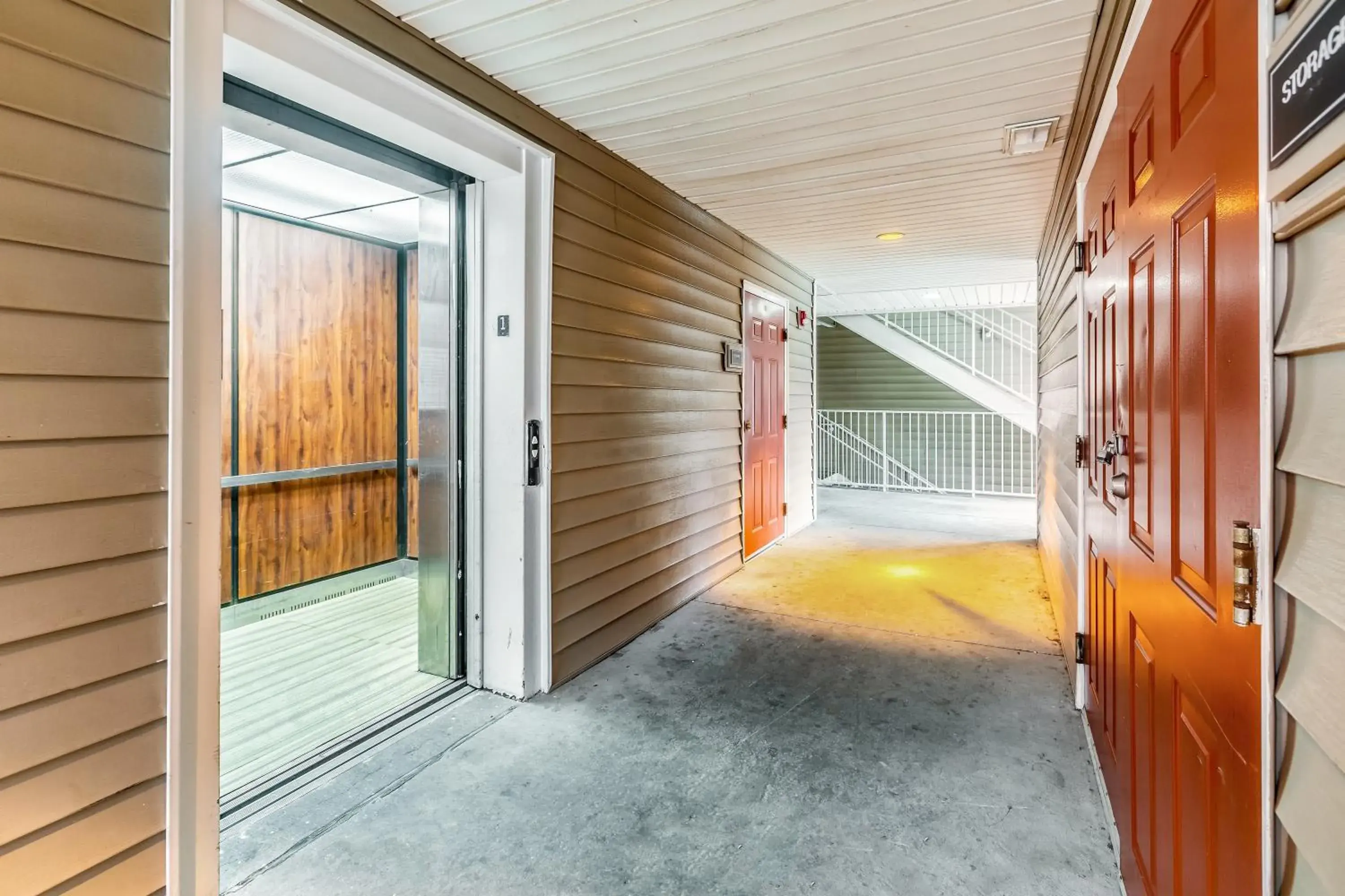 Other in HomeTowne Studios by Red Roof Gainesville, GA Other in HomeTowne Studios by Red Roof Gainesville, GA