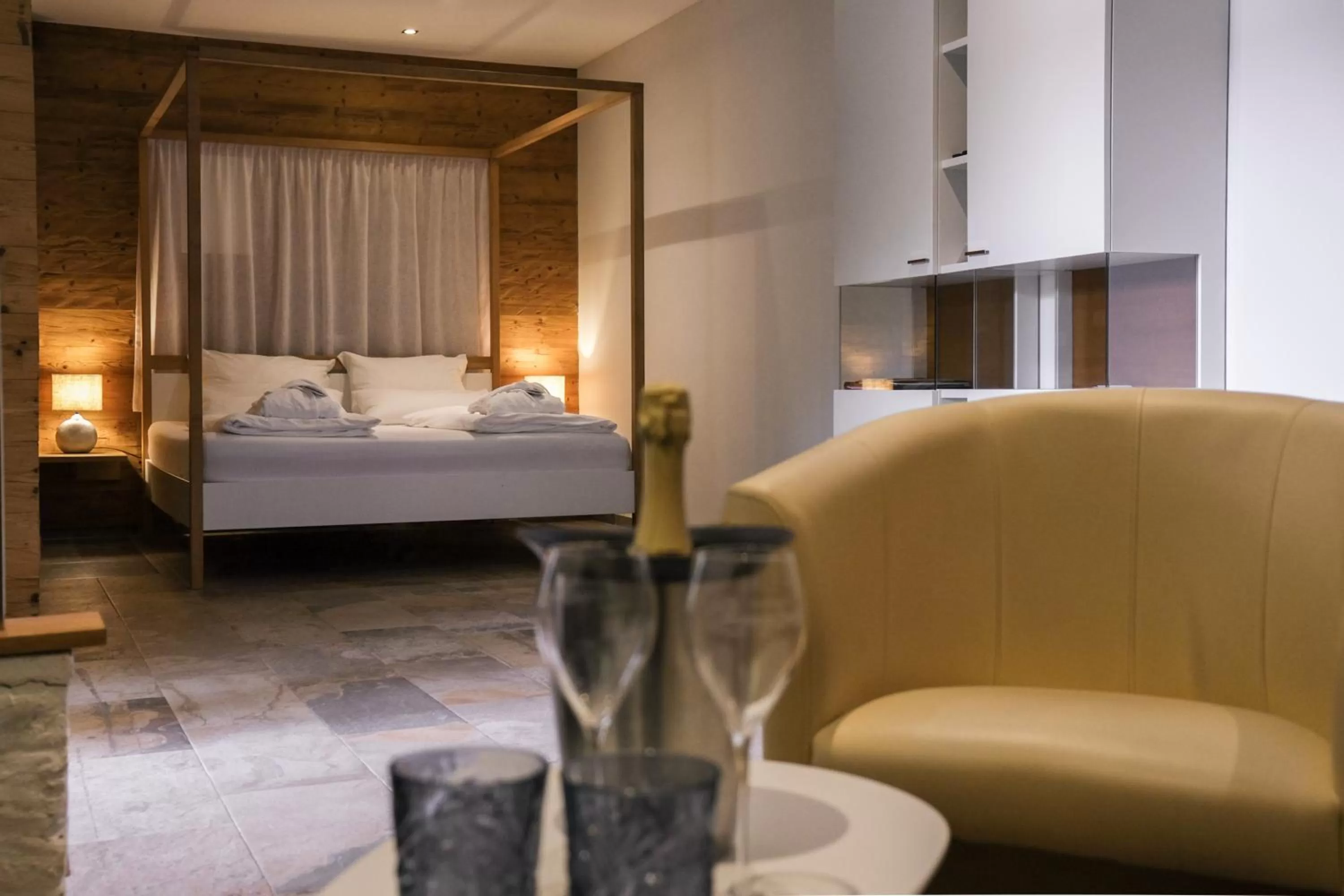 Balcony/Terrace, Bed in Aktivhotel Wildschütz