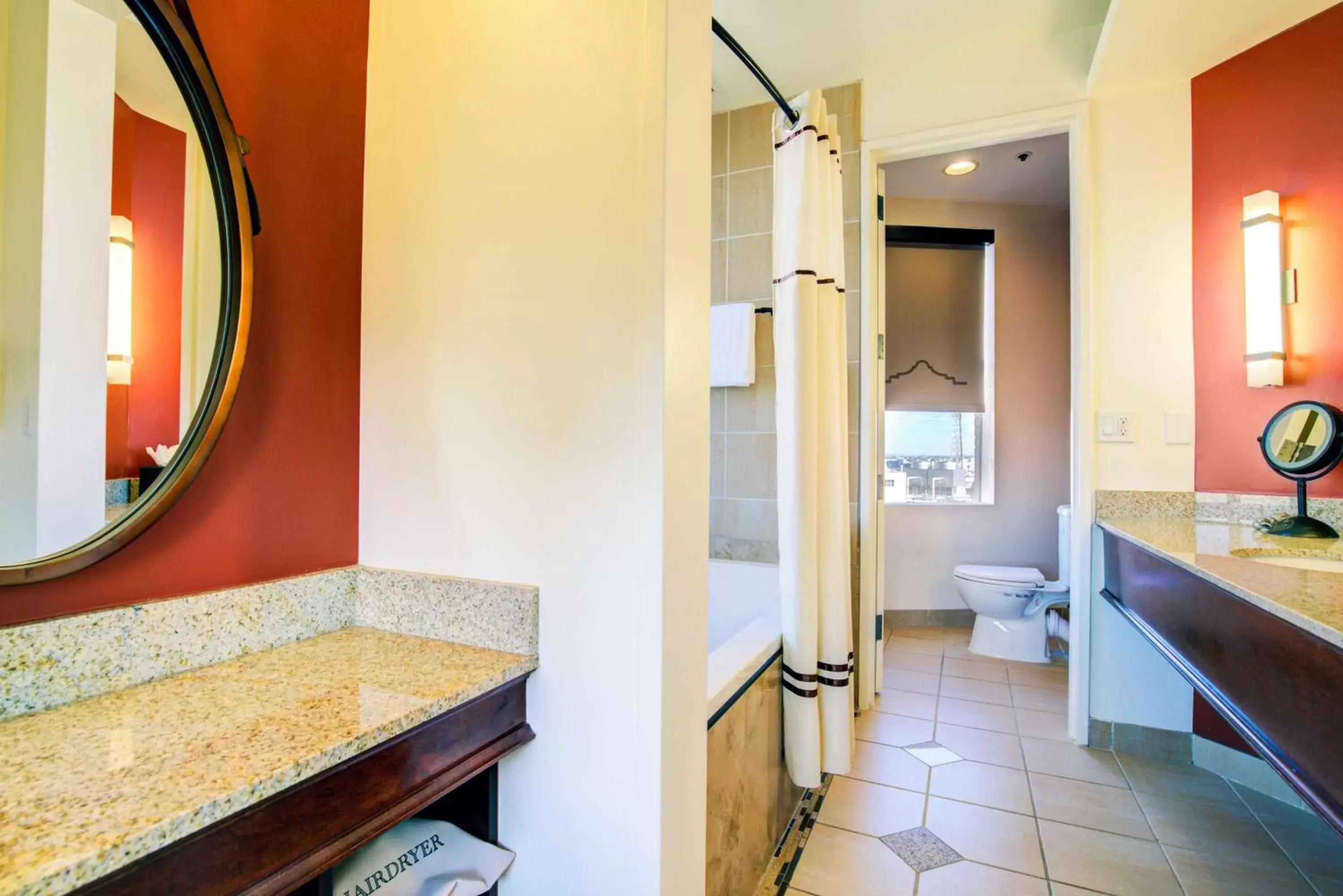 Bathroom in The Emily Morgan Hotel - A DoubleTree by Hilton