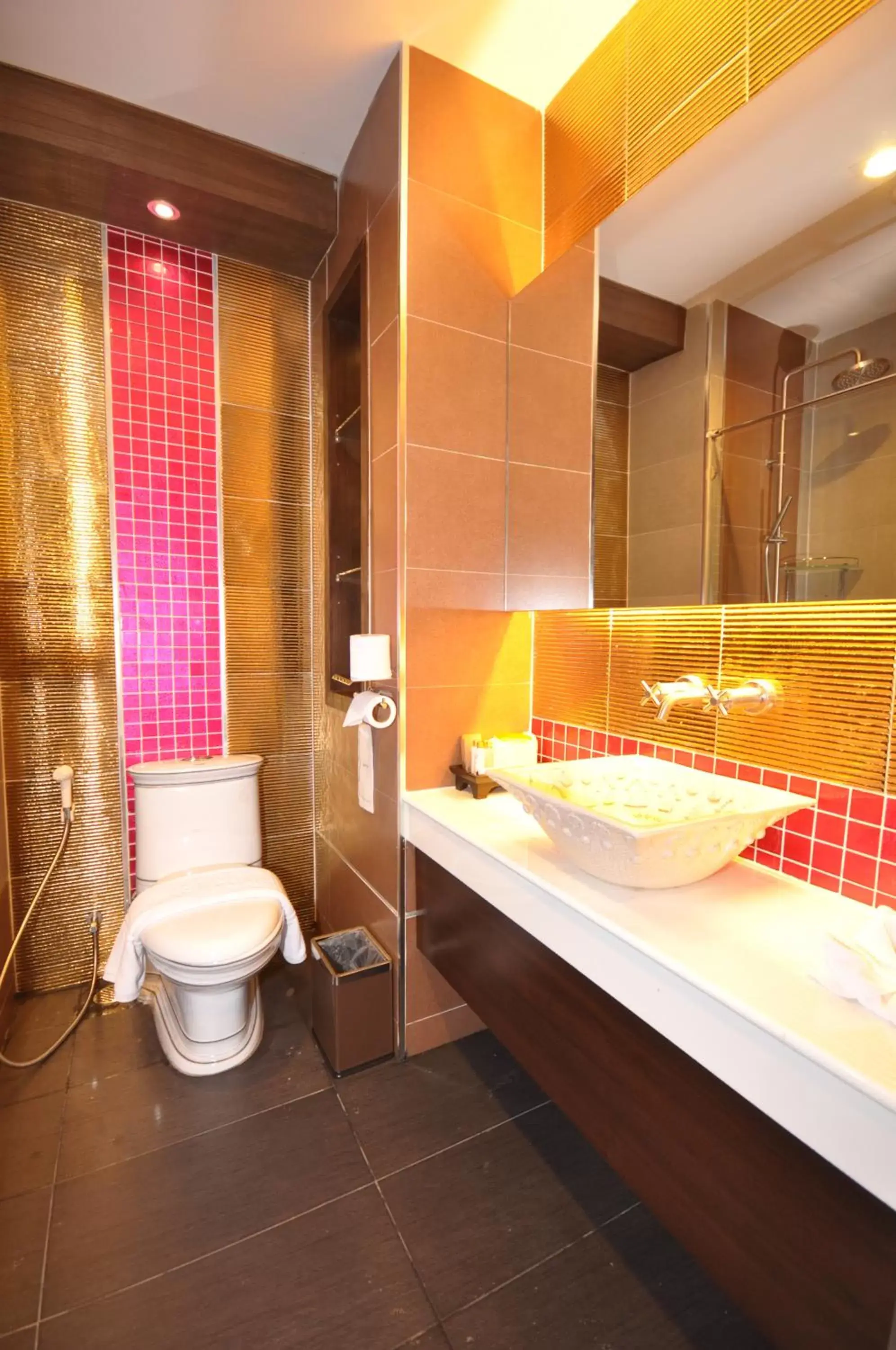 Bathroom in Chalelarn Hotel Hua Hin