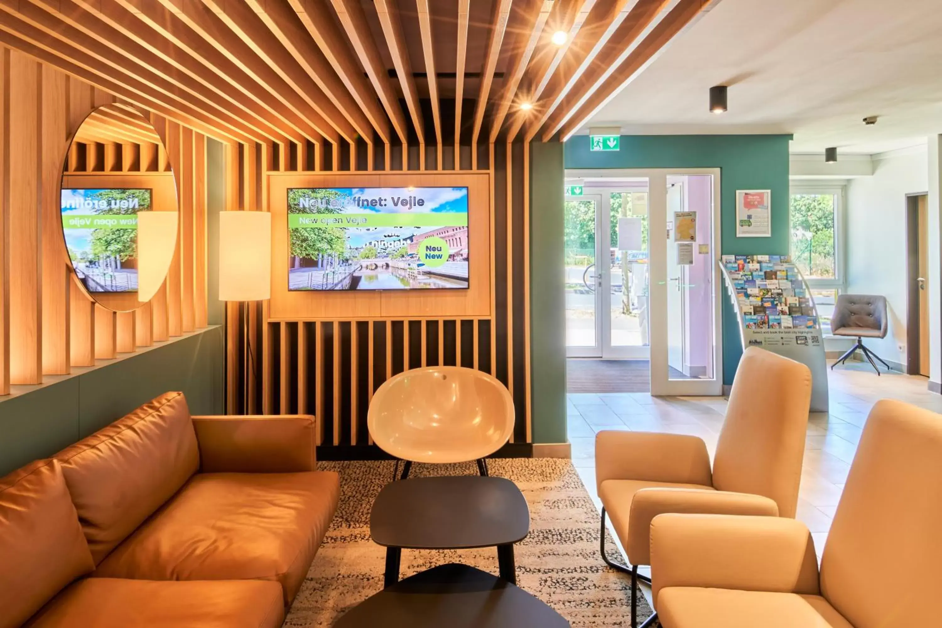 Lobby or reception, Seating Area in B&B Hotel Frankfurt Niederrad