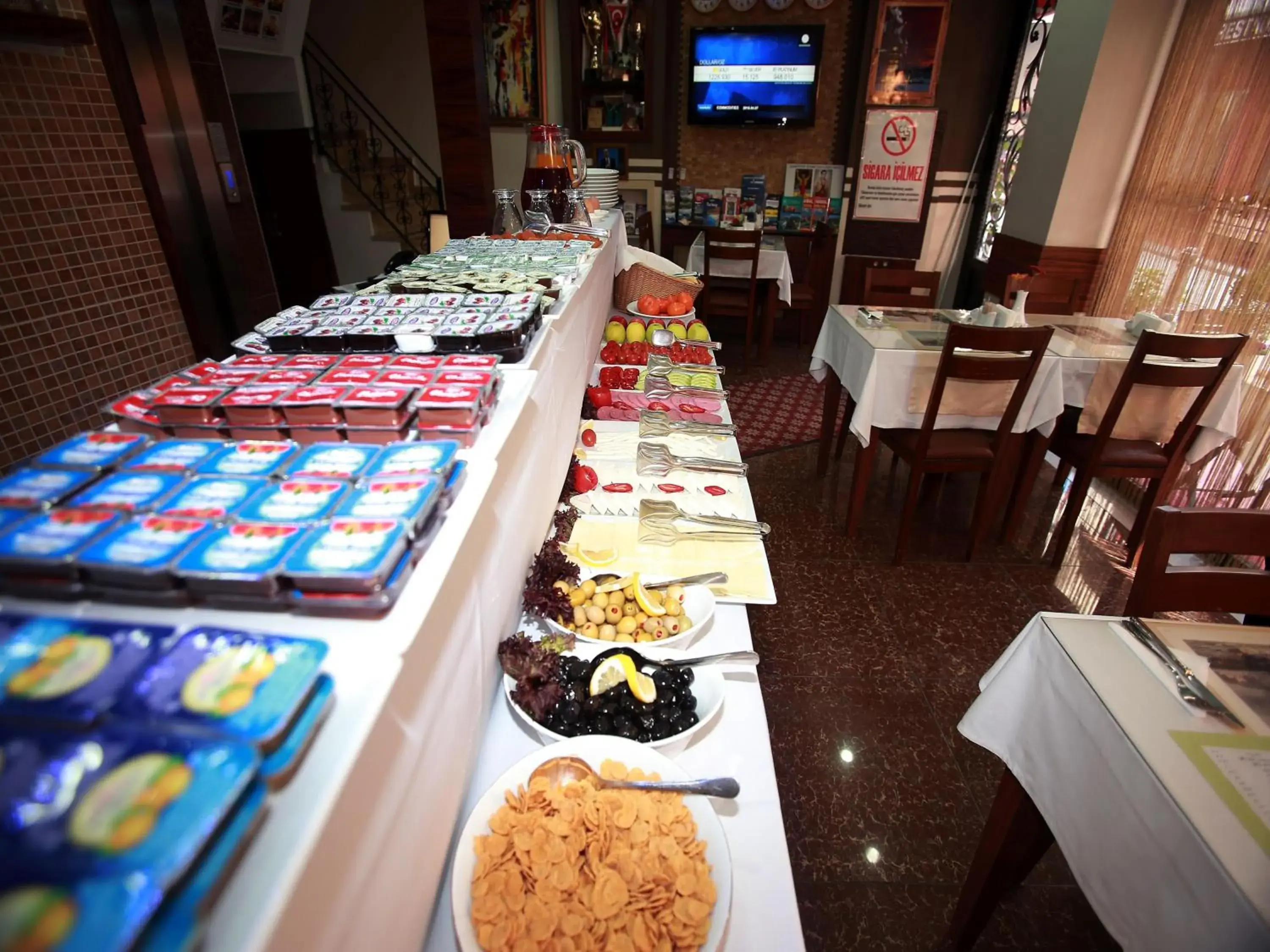 Buffet breakfast, Restaurant/Places to Eat in Arife Sultan Hotel