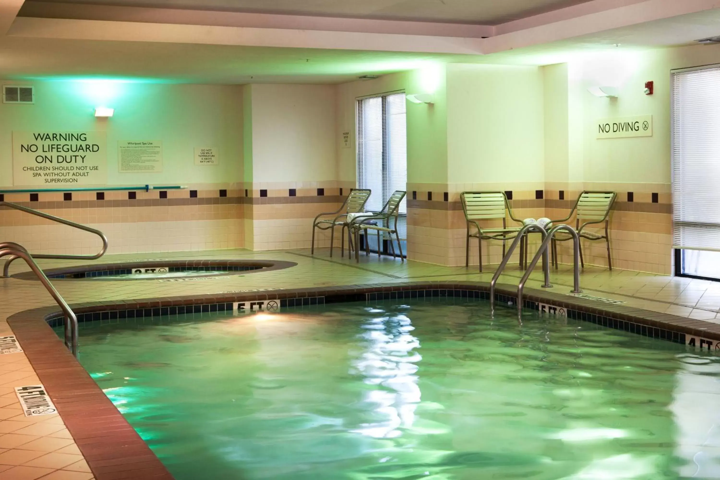 Swimming Pool in SpringHill Suites Dallas DFW Airport North/Grapevine