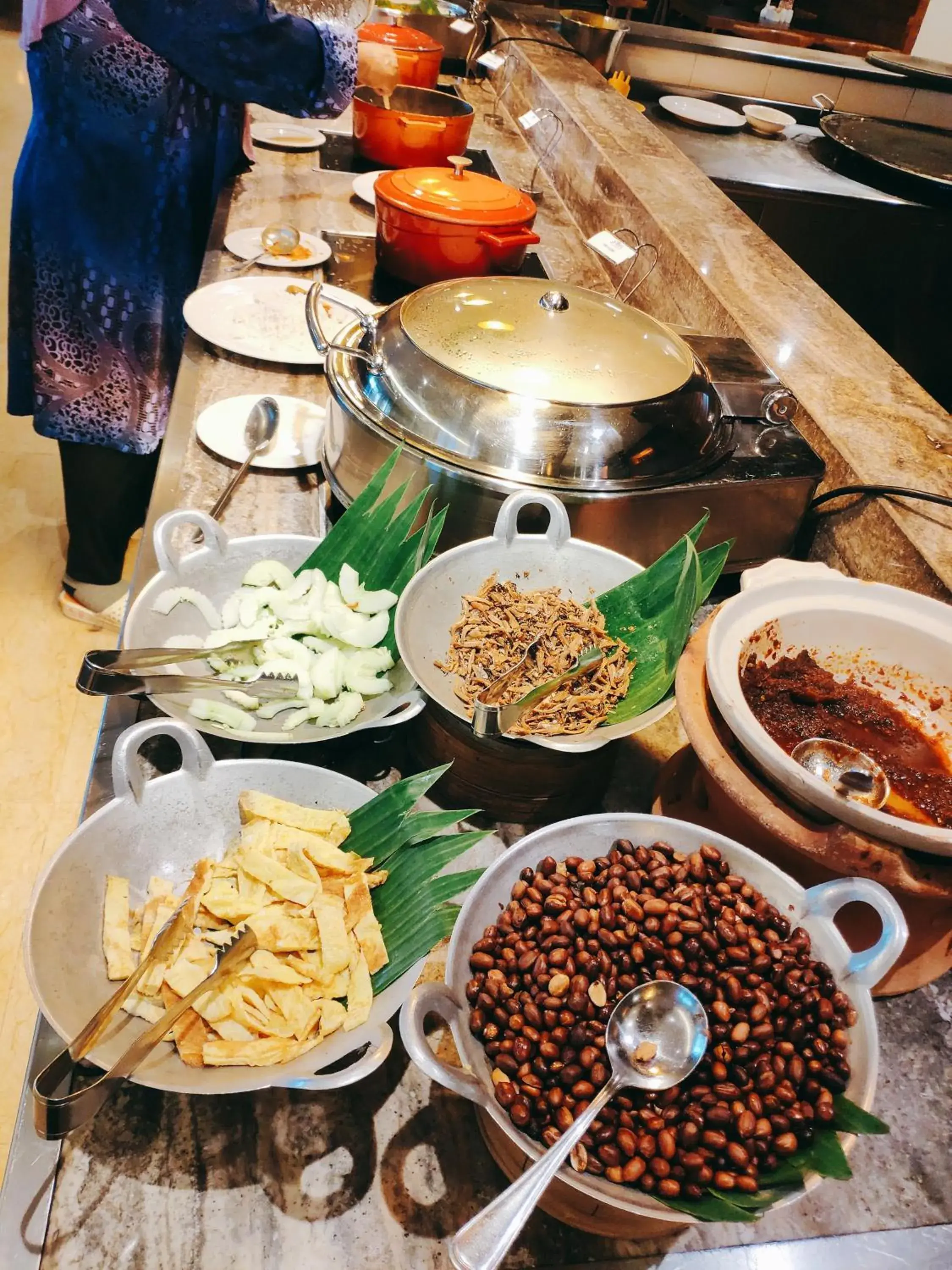 Restaurant/places to eat in Sabah Oriental Hotel Restaurant/places to eat in Sabah Oriental Hotel