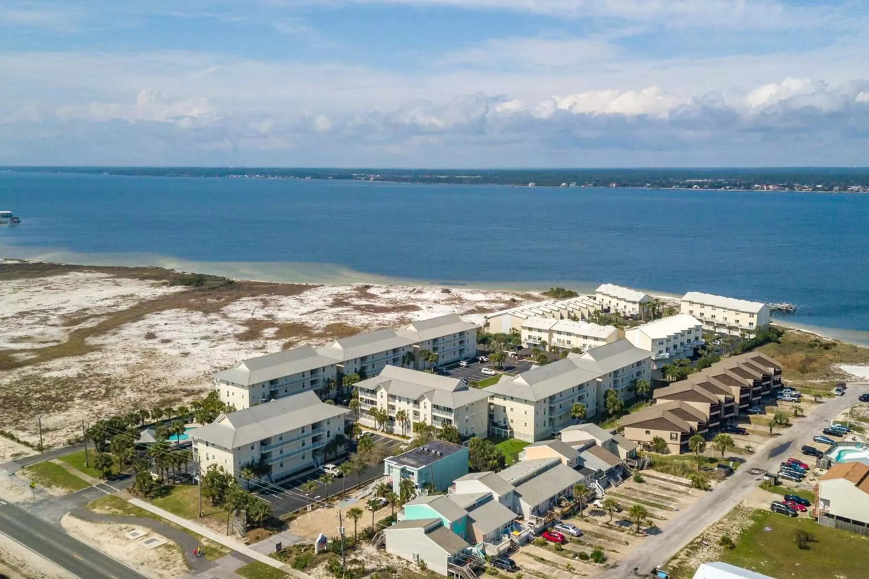 Bird's-eye View in Gulf Island Condos