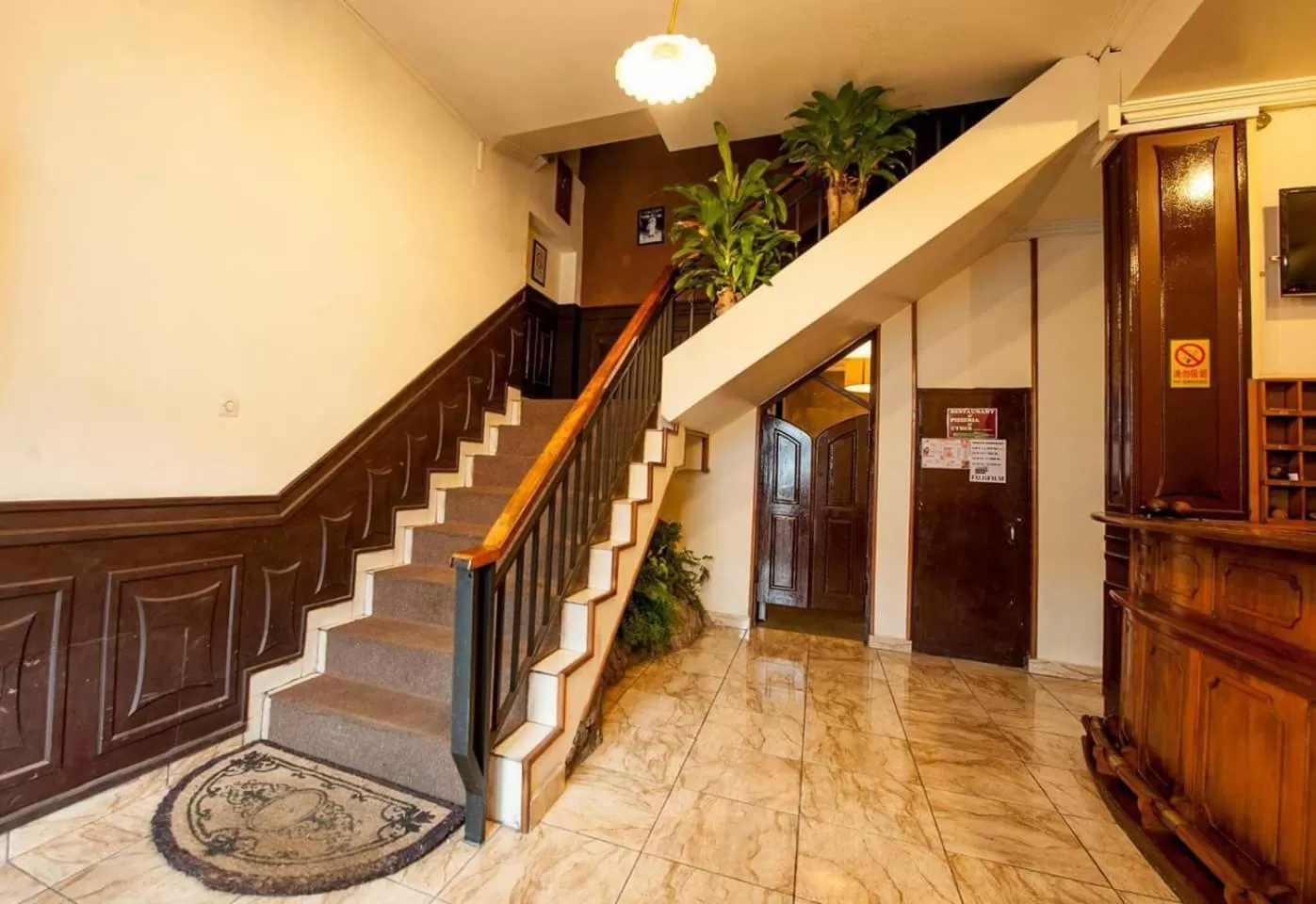 Lobby or reception in Hotel Le Relais Normand