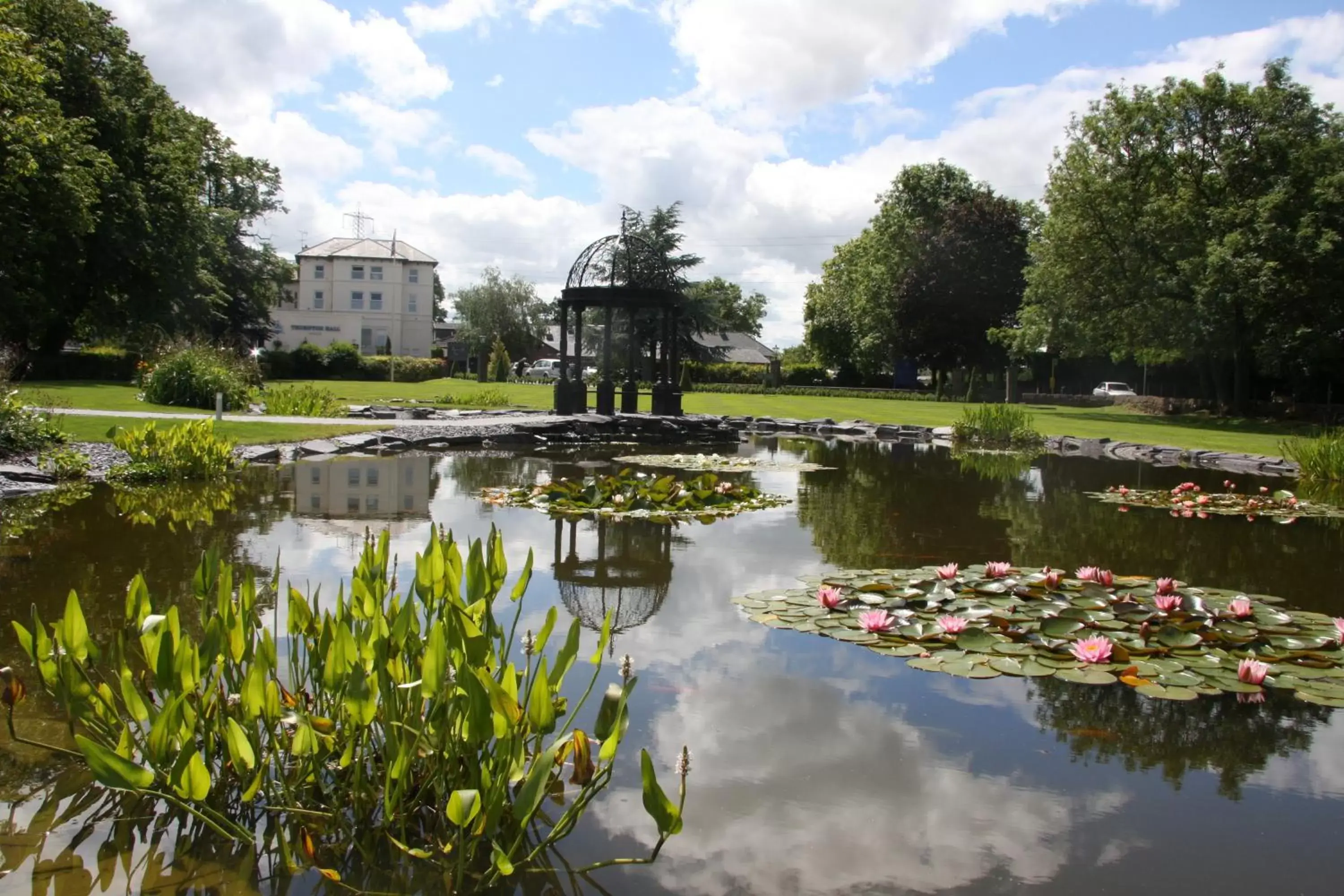 Garden in Thornton Hall Hotel And Spa