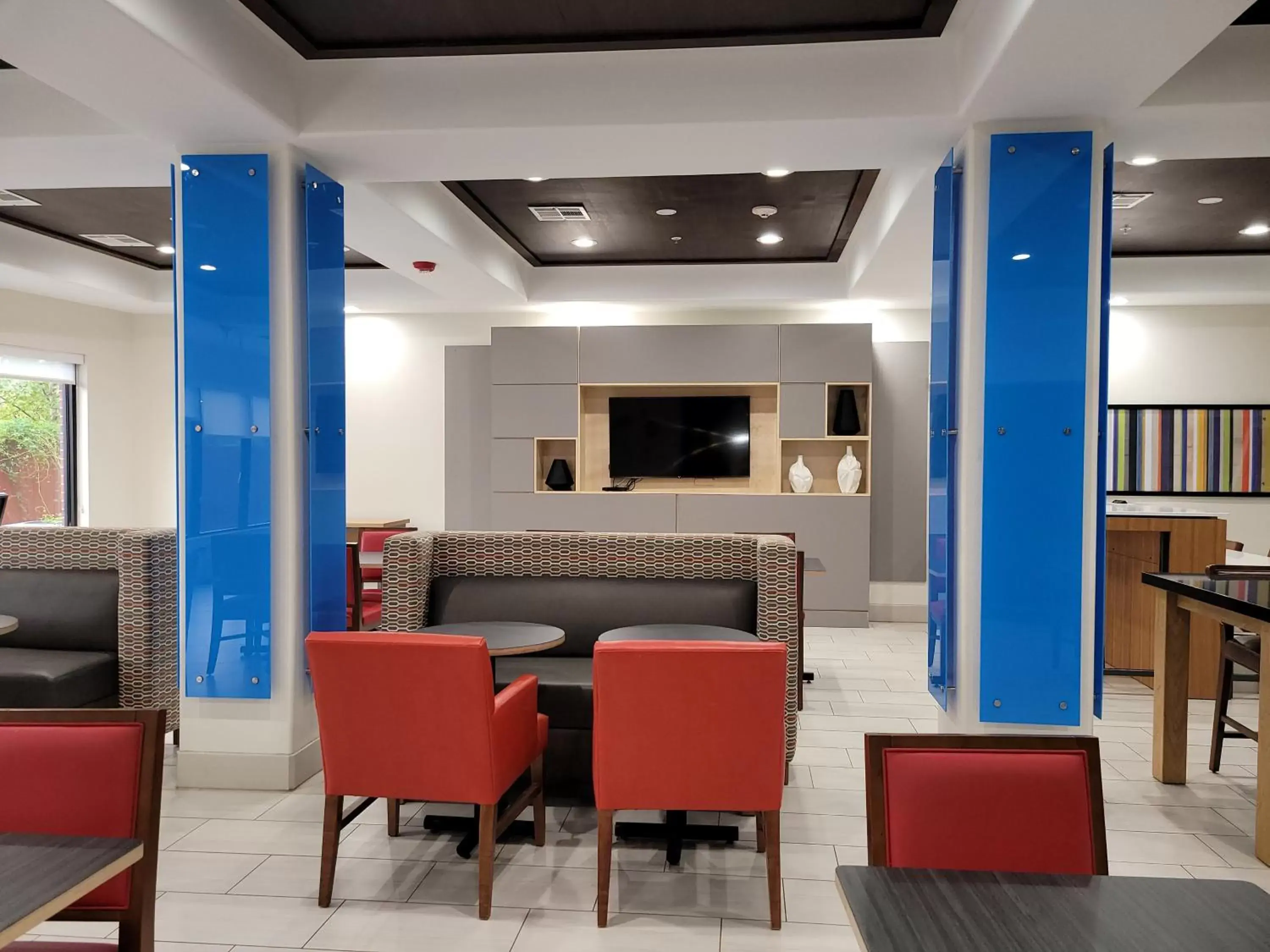 Restaurant/places to eat in Holiday Inn Express Hotel & Suites Vidor South by IHG Restaurant/places to eat in Holiday Inn Express Hotel & Suites Vidor South by IHG