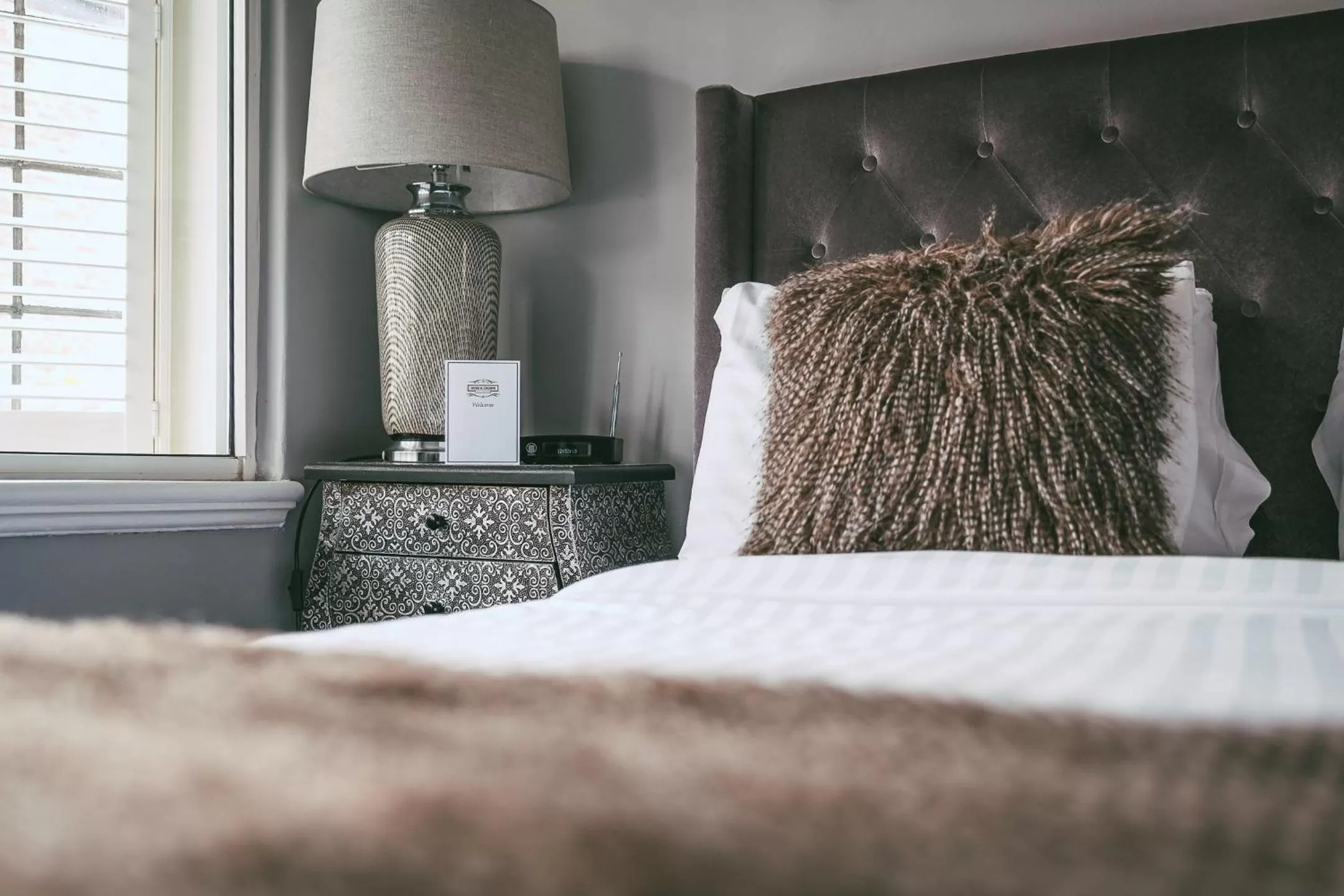 Bed in Rose & Crown Inn