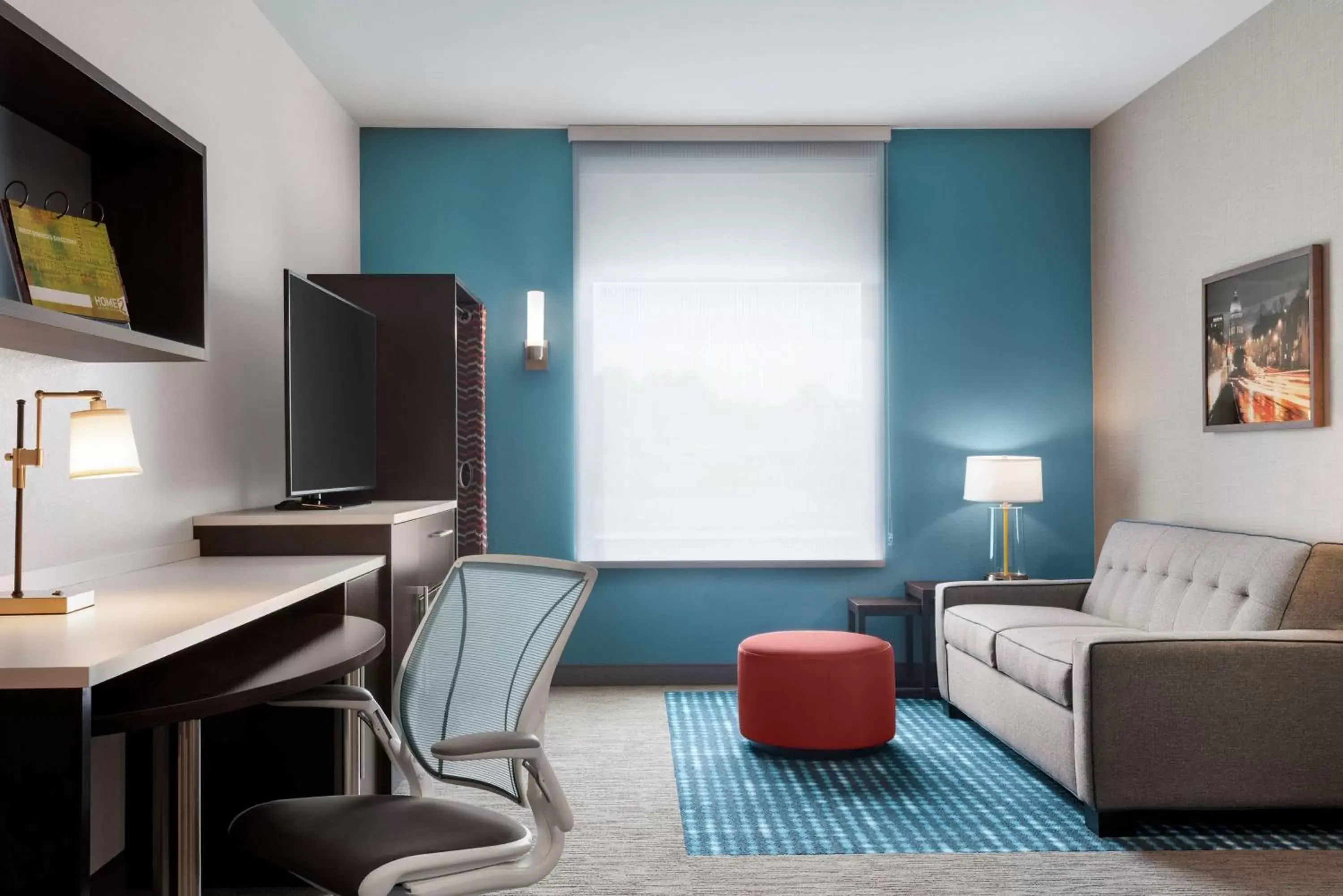 Bedroom, Seating Area in Home2 Suites By Hilton Madison Central Alliant Energy Center