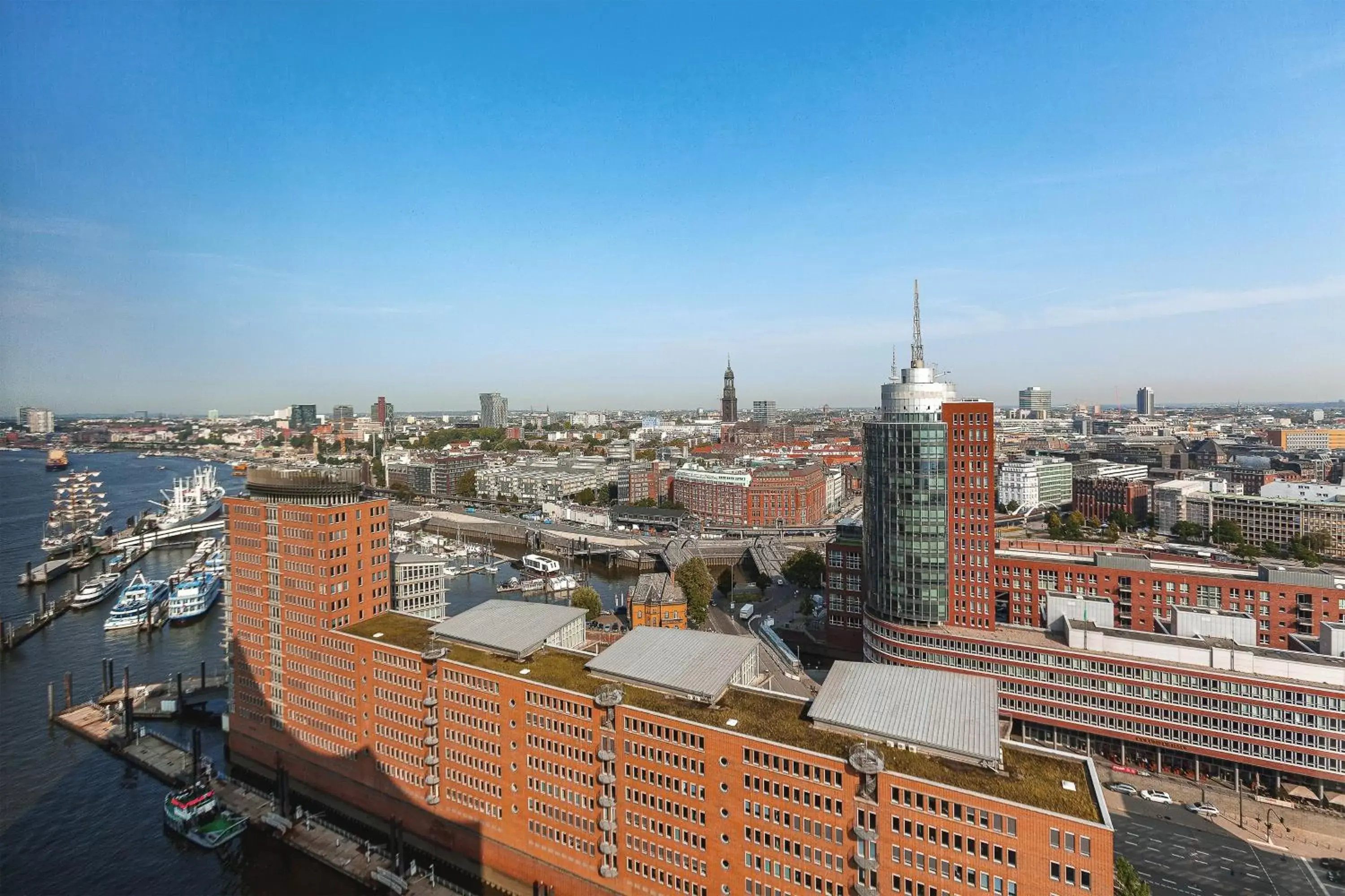 Photo of the whole room in The Westin Hamburg