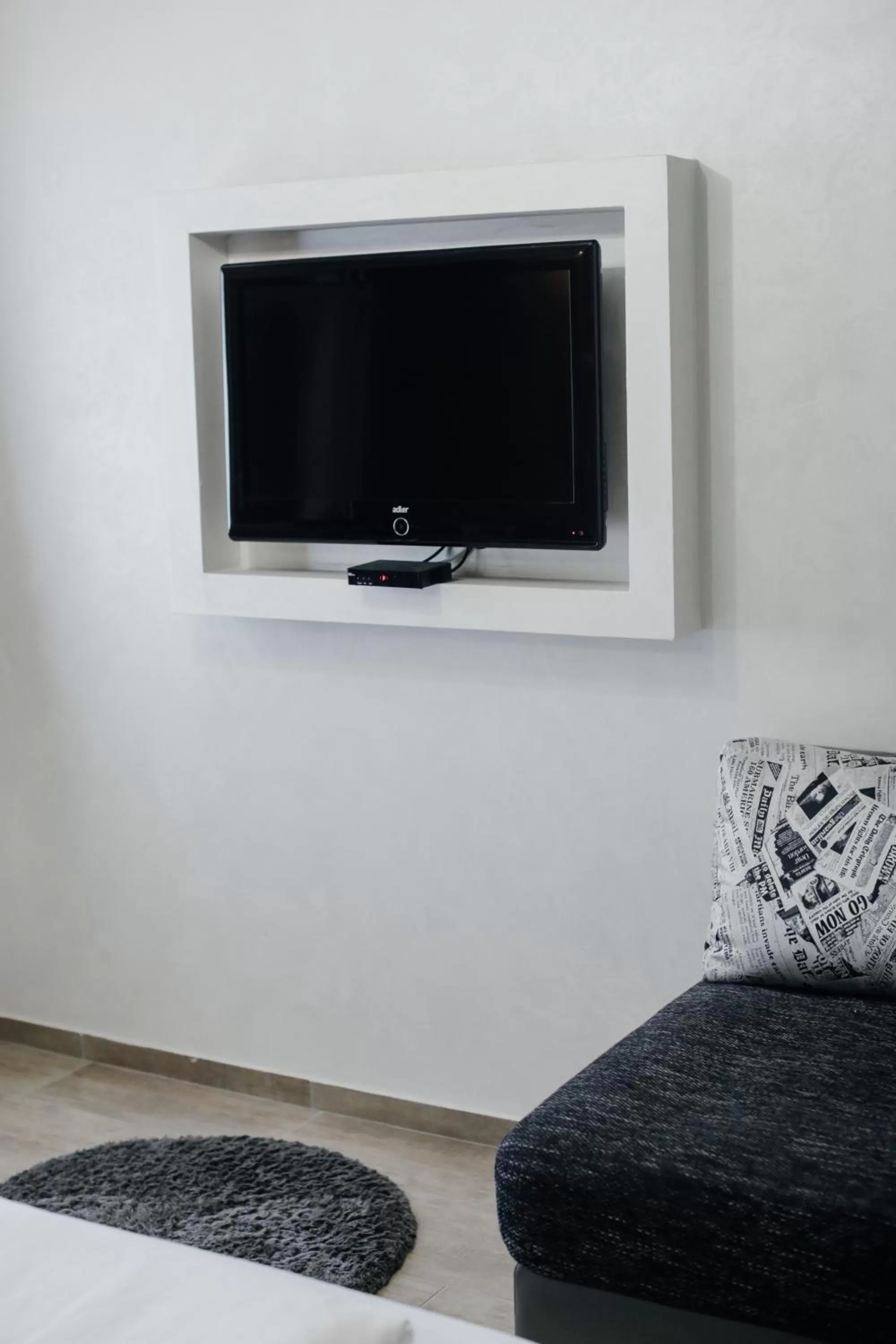 TV and multimedia in Hotel Fontana