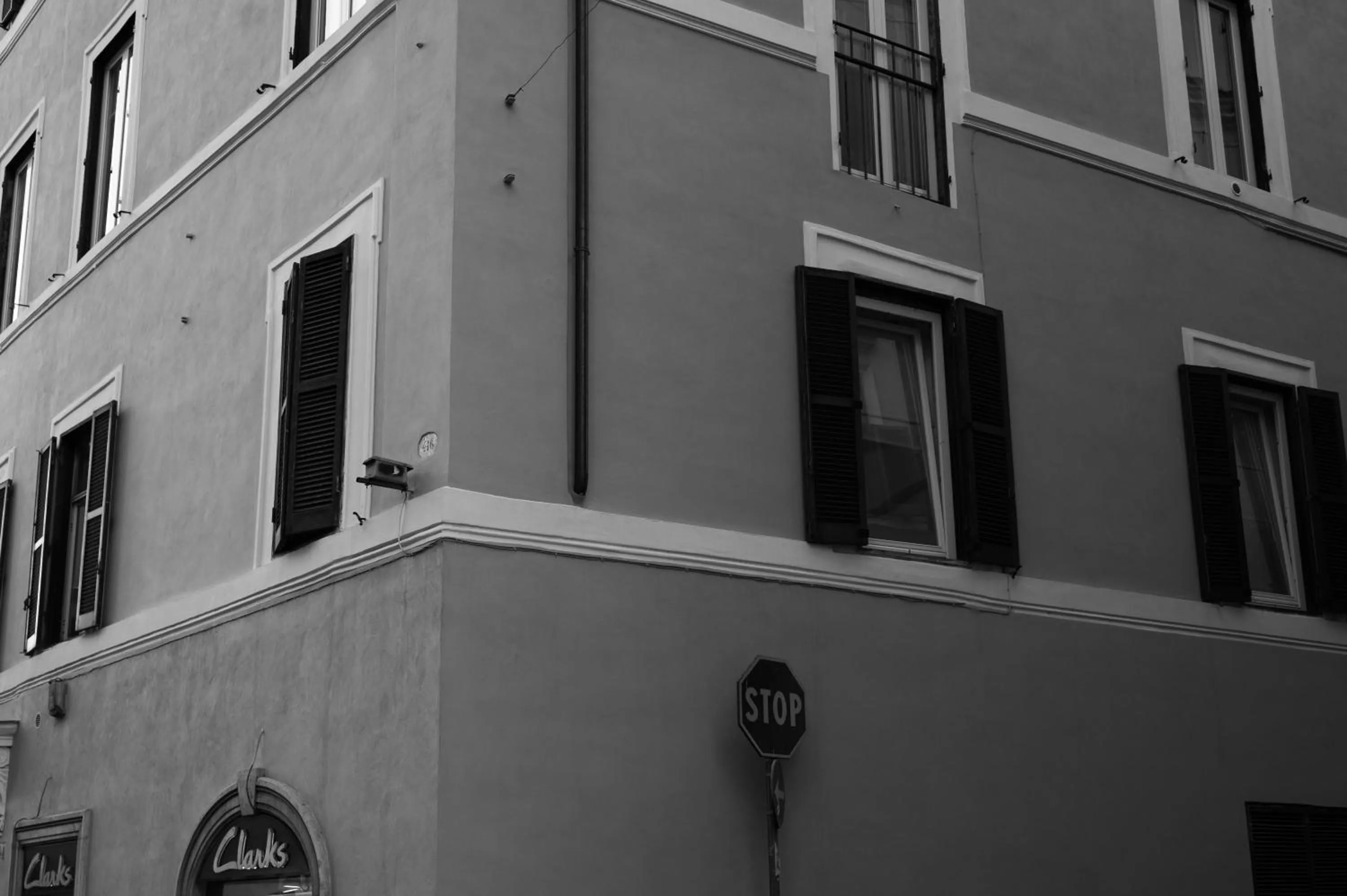 Property building in Albergo Delle Regioni, Barberini - Fontana di Trevi