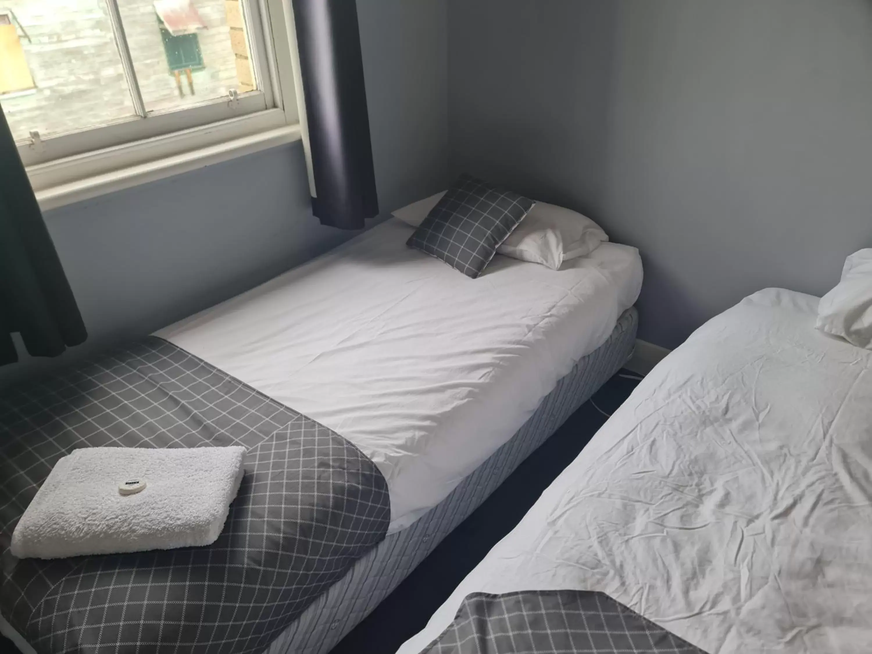 Standard Twin Room in Kearsley Hotel Standard Twin Room in Kearsley Hotel