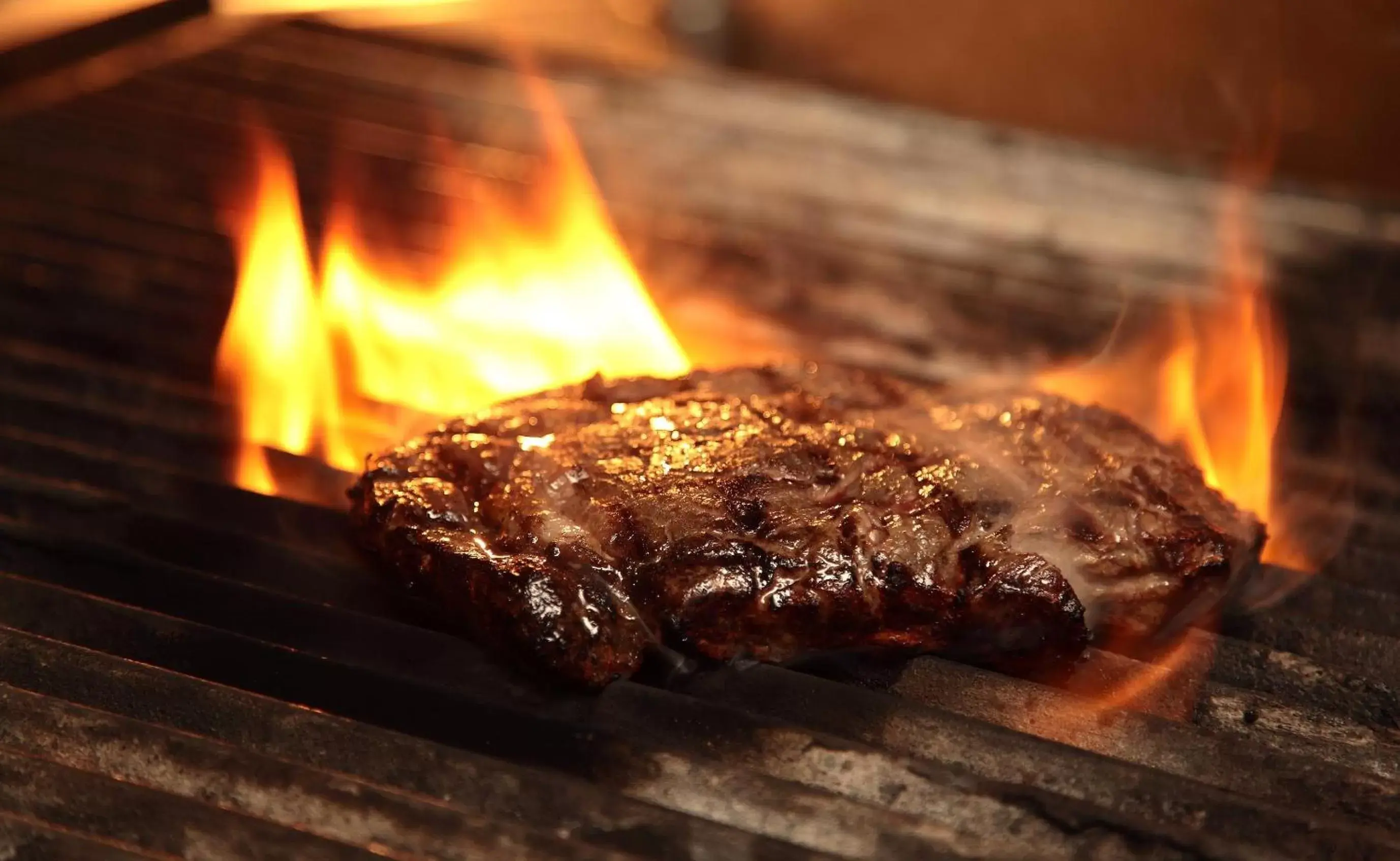 Food, BBQ Facilities in Glasgow Grosvenor Hotel