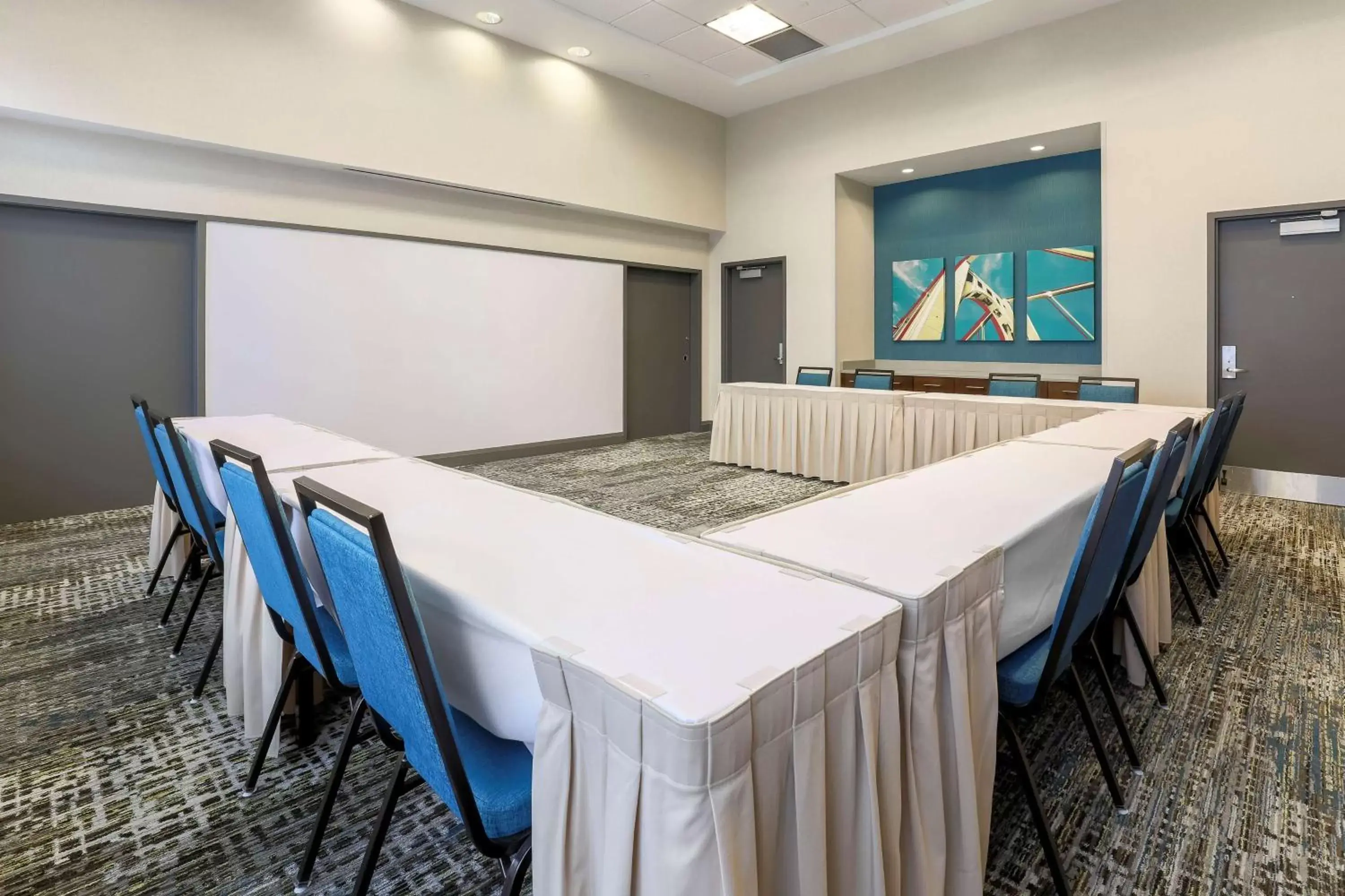 Meeting/conference room, Business Area/Conference Room in Hampton Inn & Suites Pittsburgh Downtown