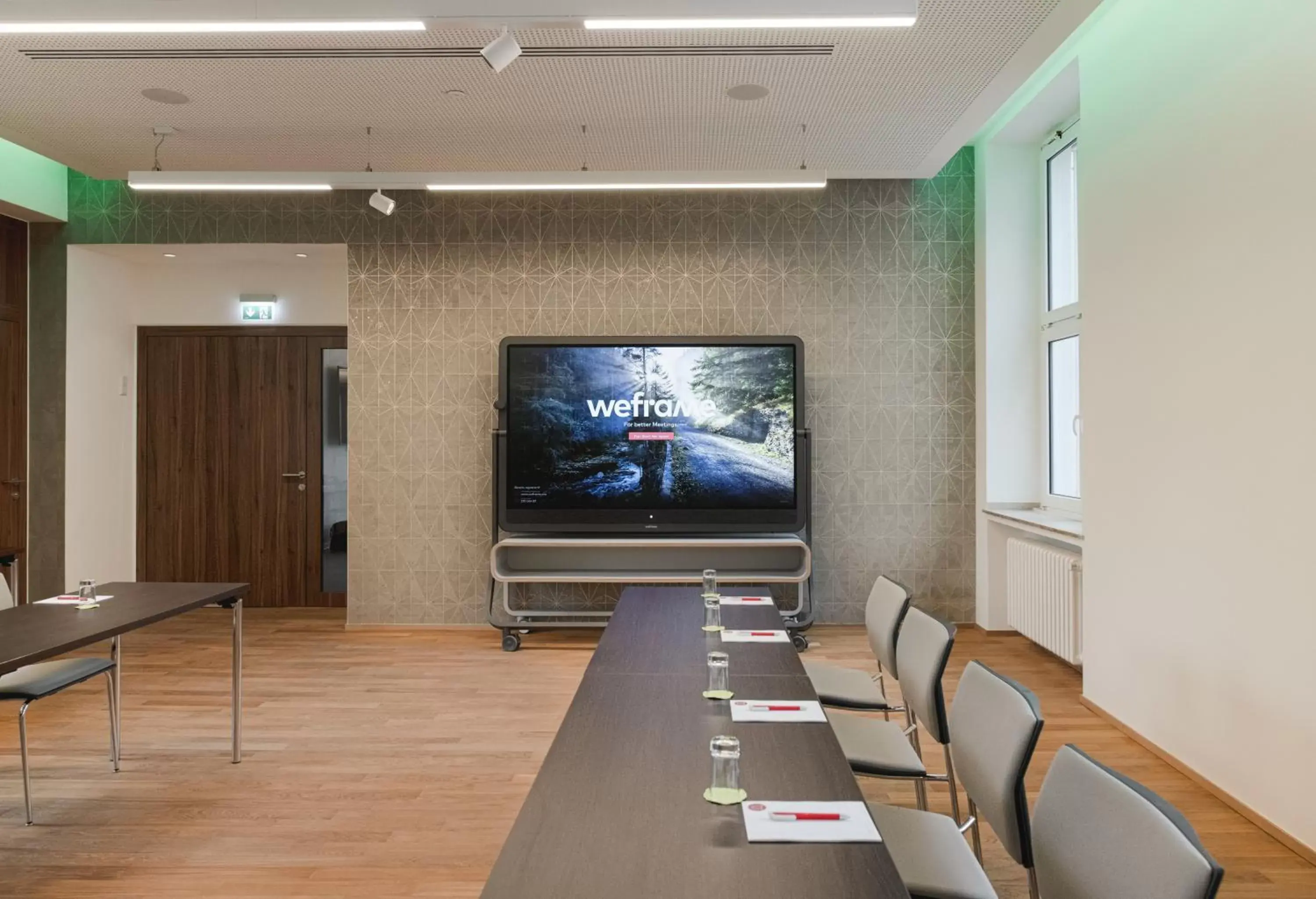 Meeting/conference room, TV/Entertainment Center in Alexianer Hotel am Wasserturm