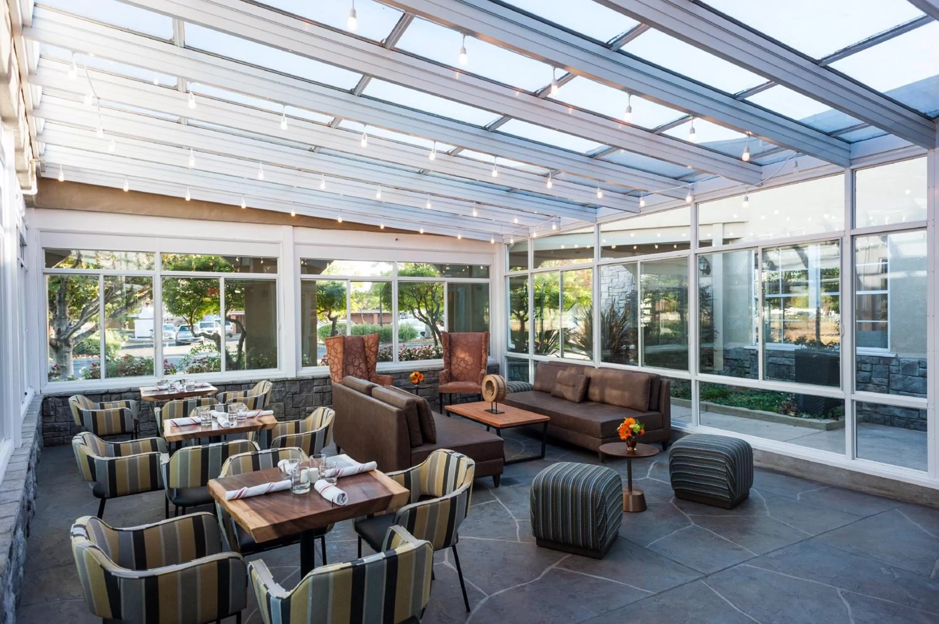 Restaurant/places to eat in Hotel Indigo Napa Valley by IHG