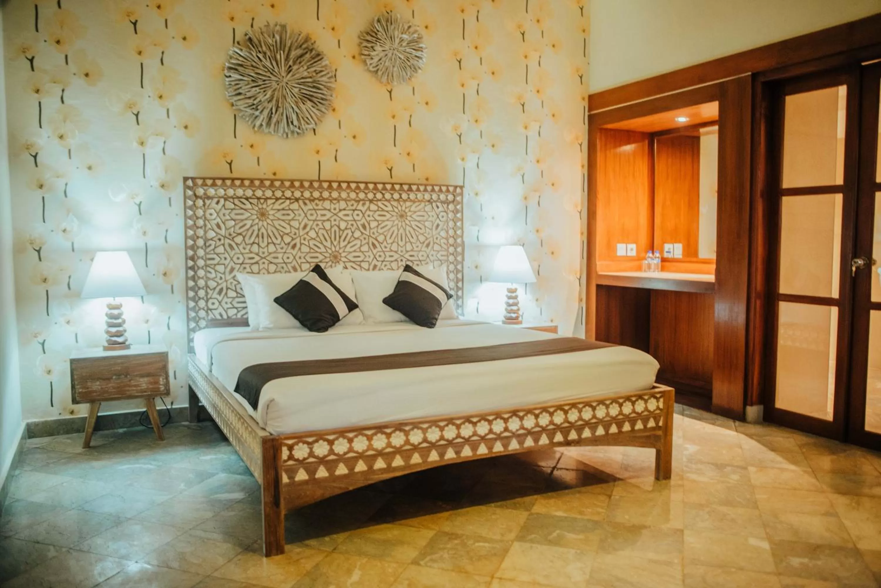 Bedroom, Bed in New Sunari Lovina Beach Resort