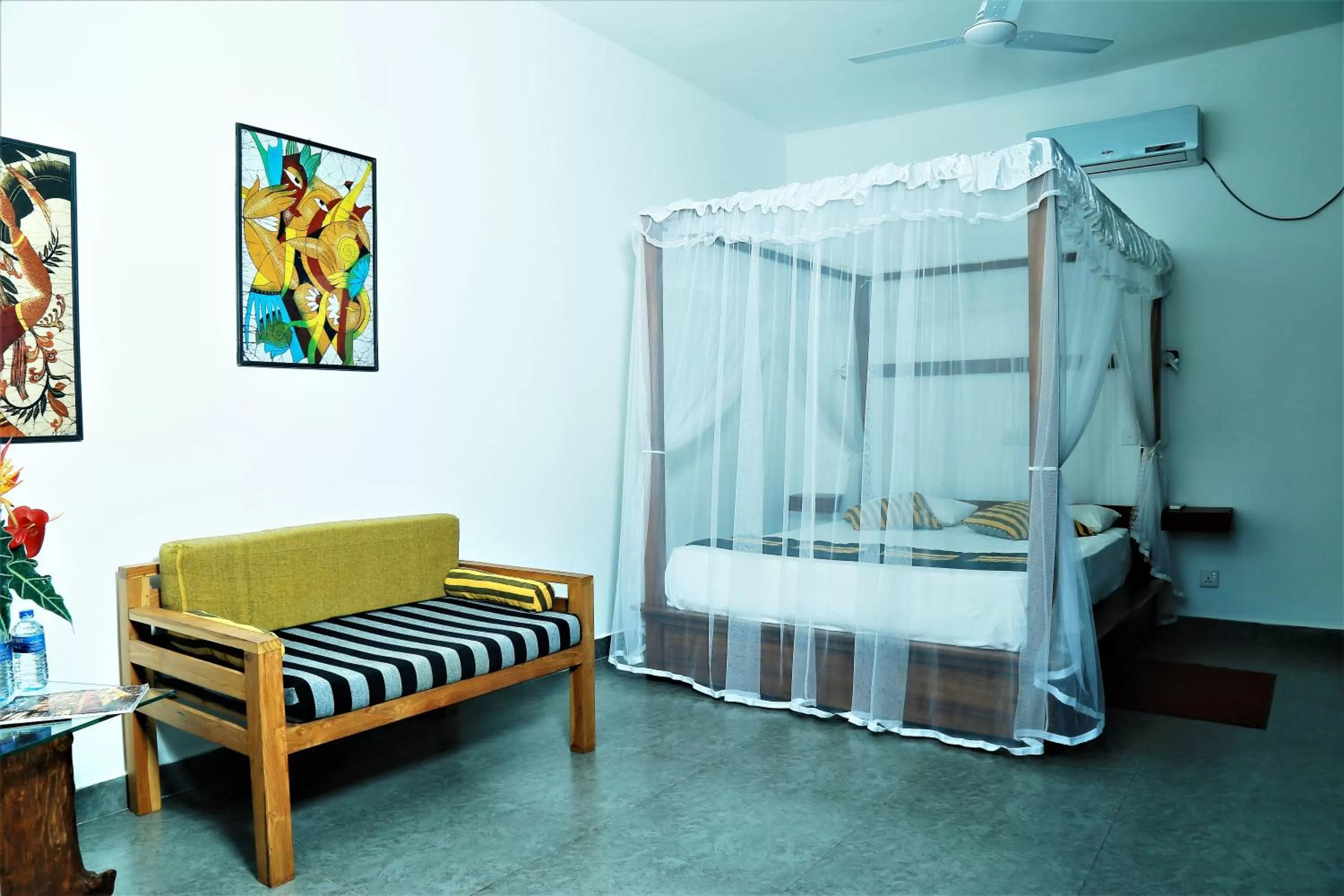 Deluxe Double Room with Balcony in SriMany