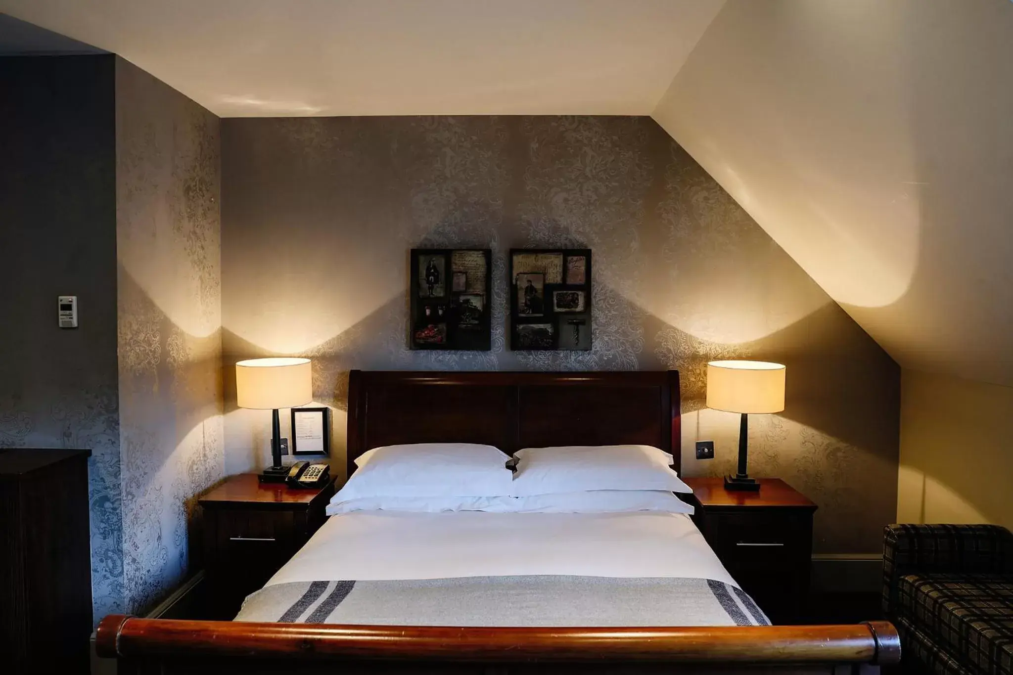 Bedroom, Bed in Hotel Du Vin Edinburgh