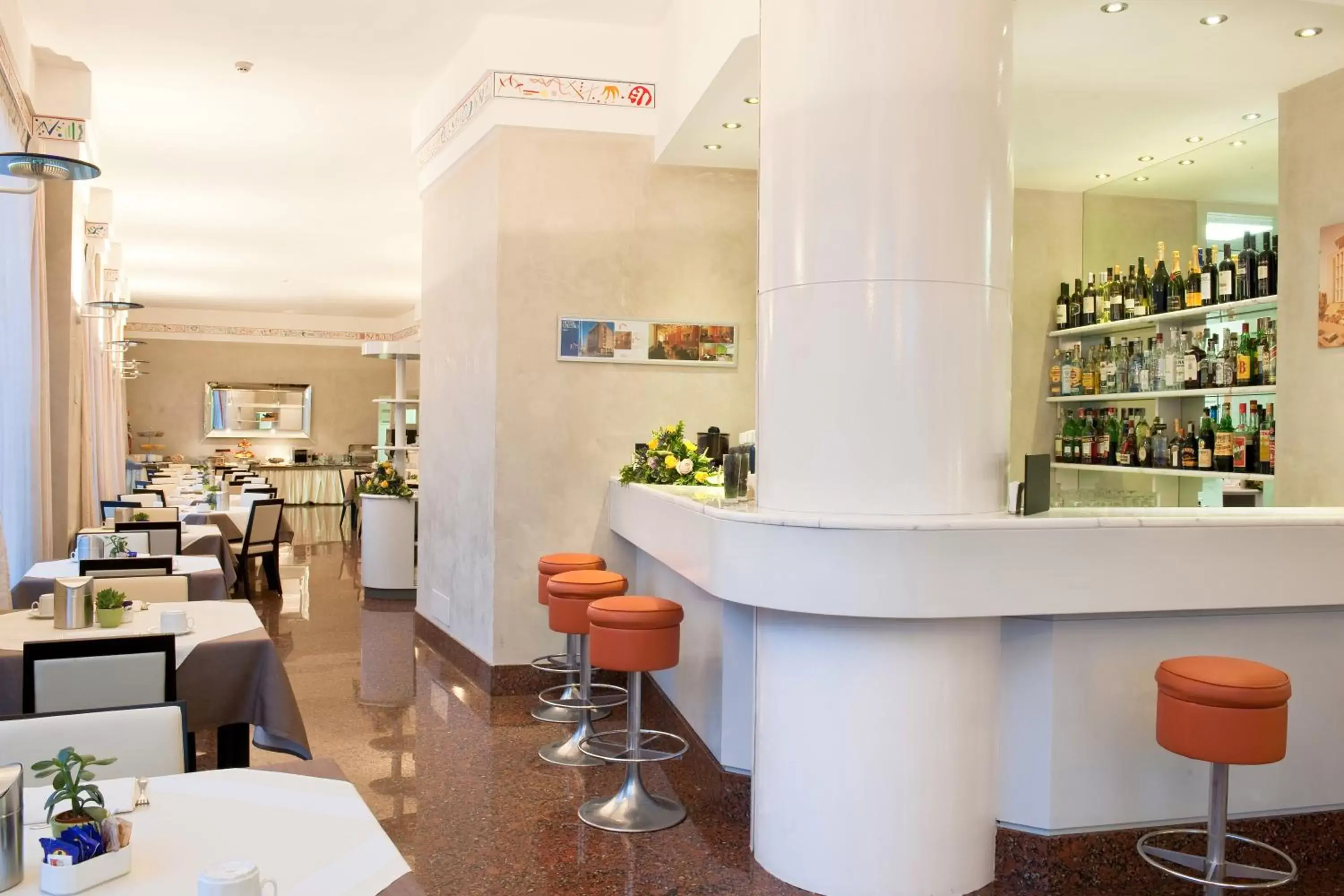 Lounge or bar, Restaurant/Places to Eat in Hotel San Pietro