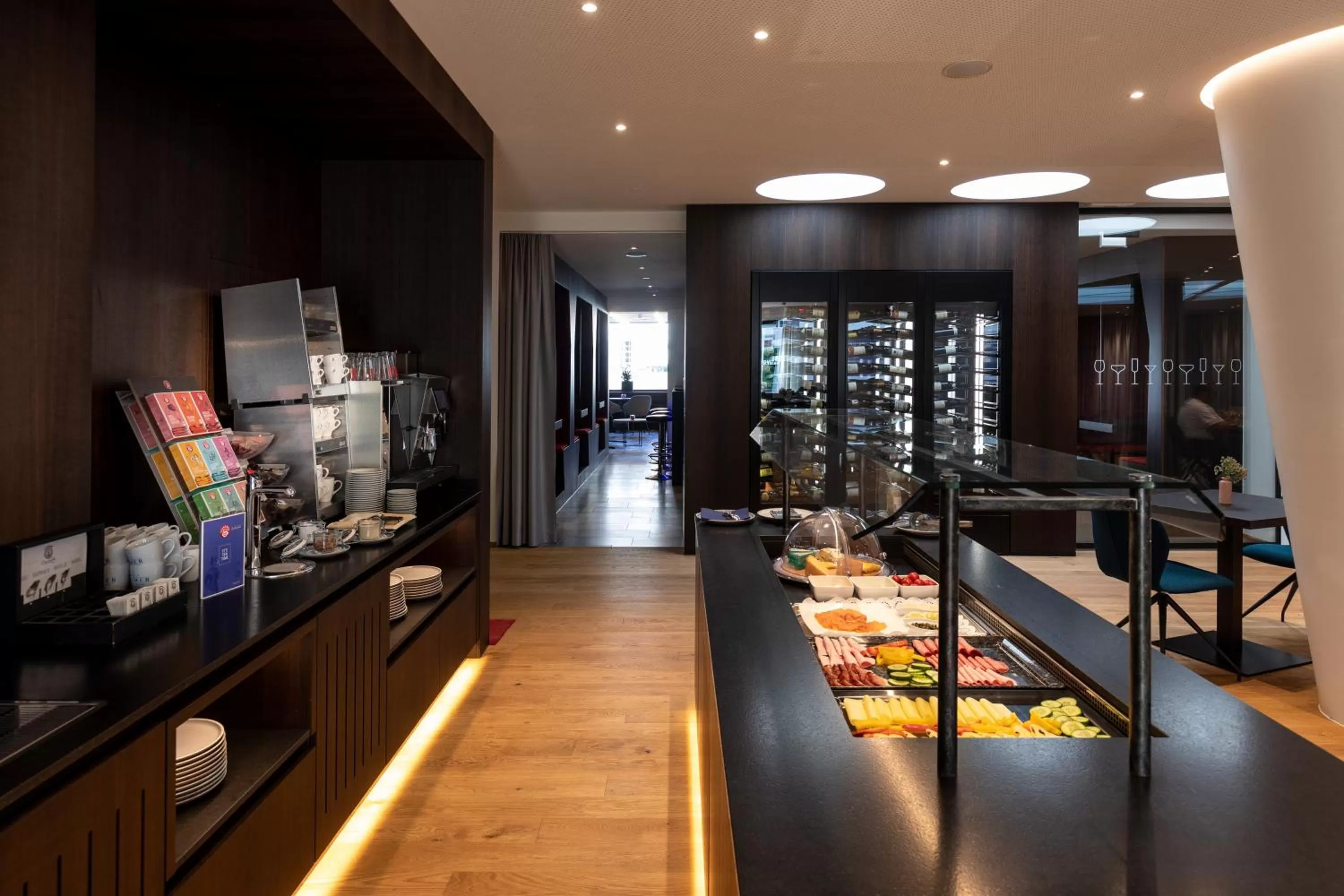 Buffet breakfast in Hotel Messmer