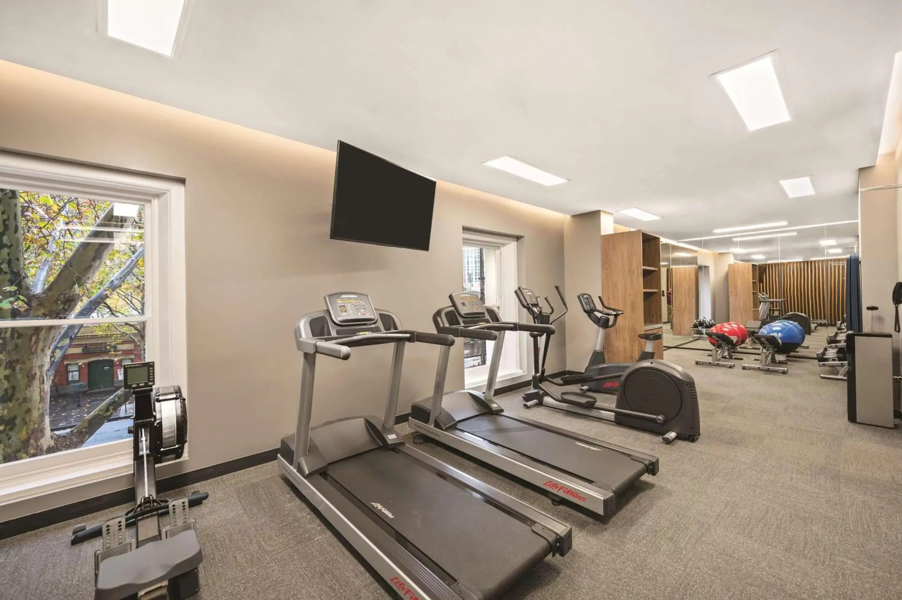 Spa and wellness centre/facilities, Fitness Center/Facilities in Vibe Hotel Melbourne