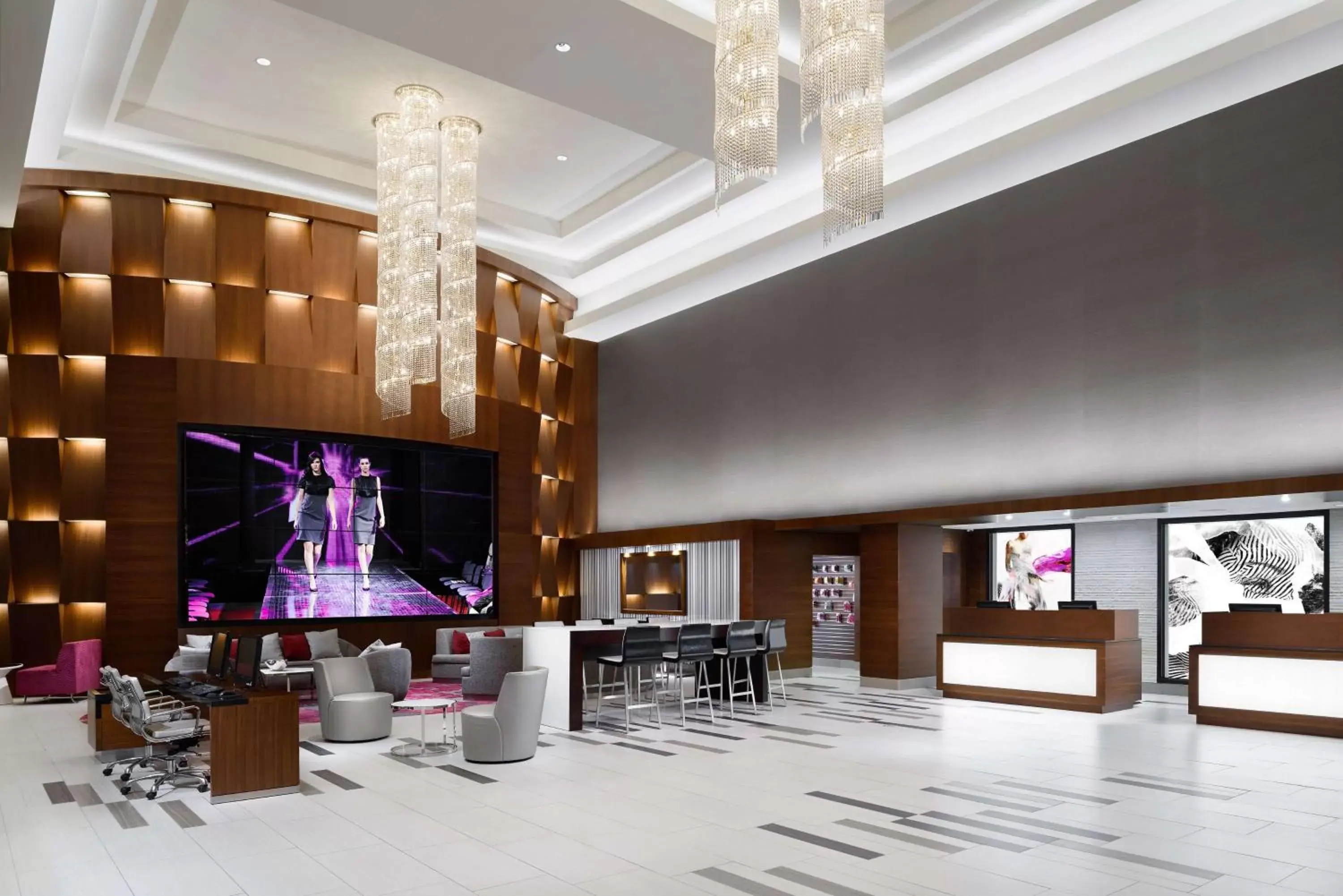 Lobby or reception, TV/Entertainment Center in Hilton Woodland Hills/ Los Angeles